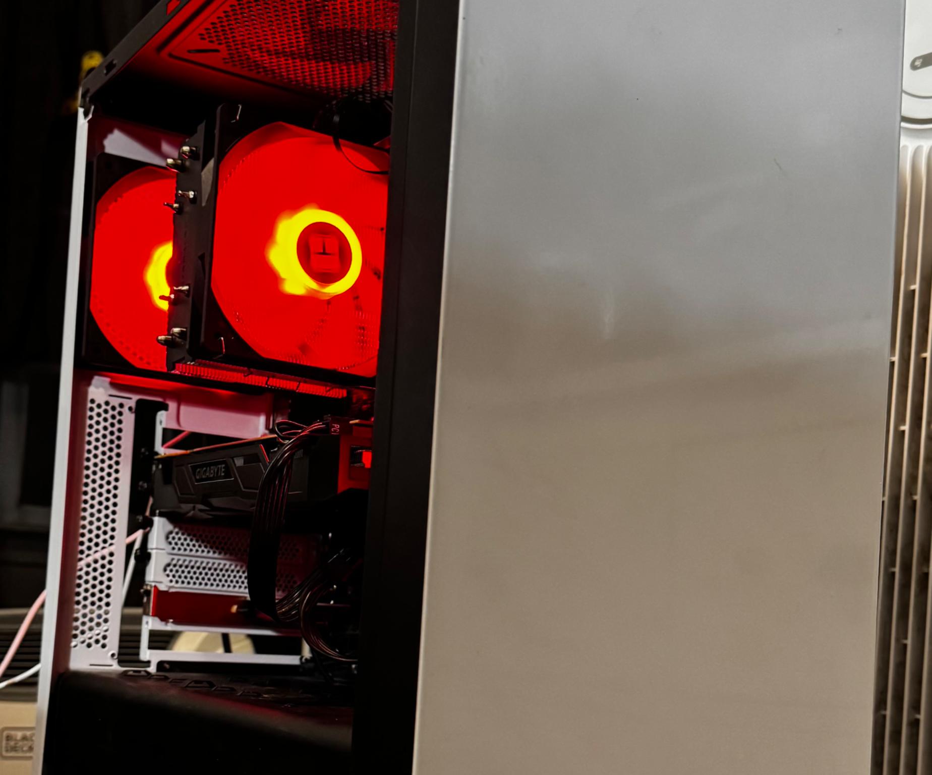 Starter GAMING PC | i5-8600k | Gigabyte GTX 1070 | 16GB RAM