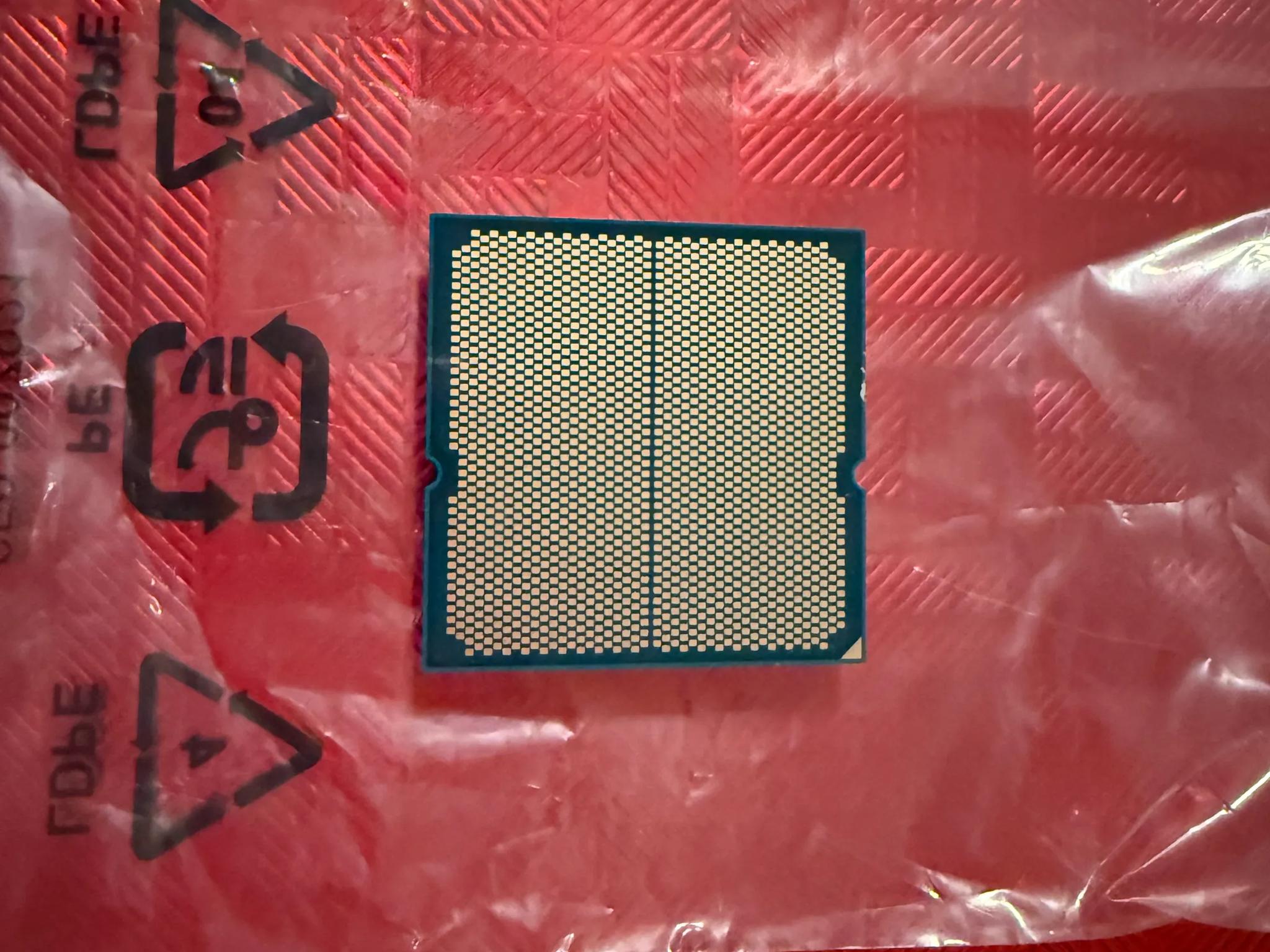 AMD Ryzen 7 8700F - Brand New