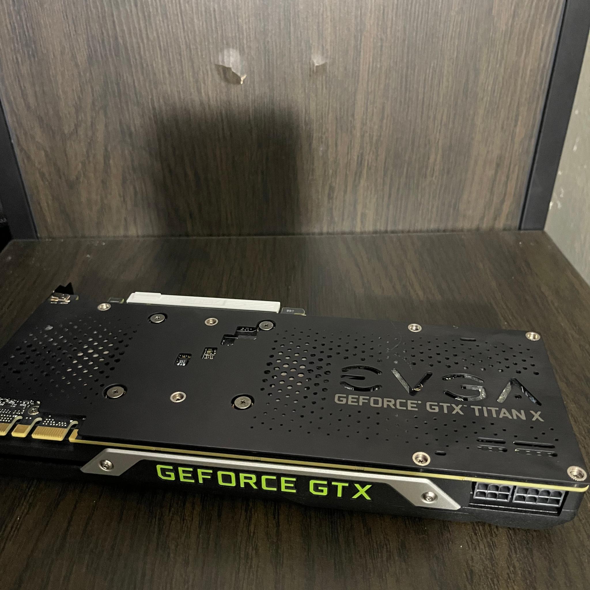EVGA GeForce GTX Titan X 12GB VRAM