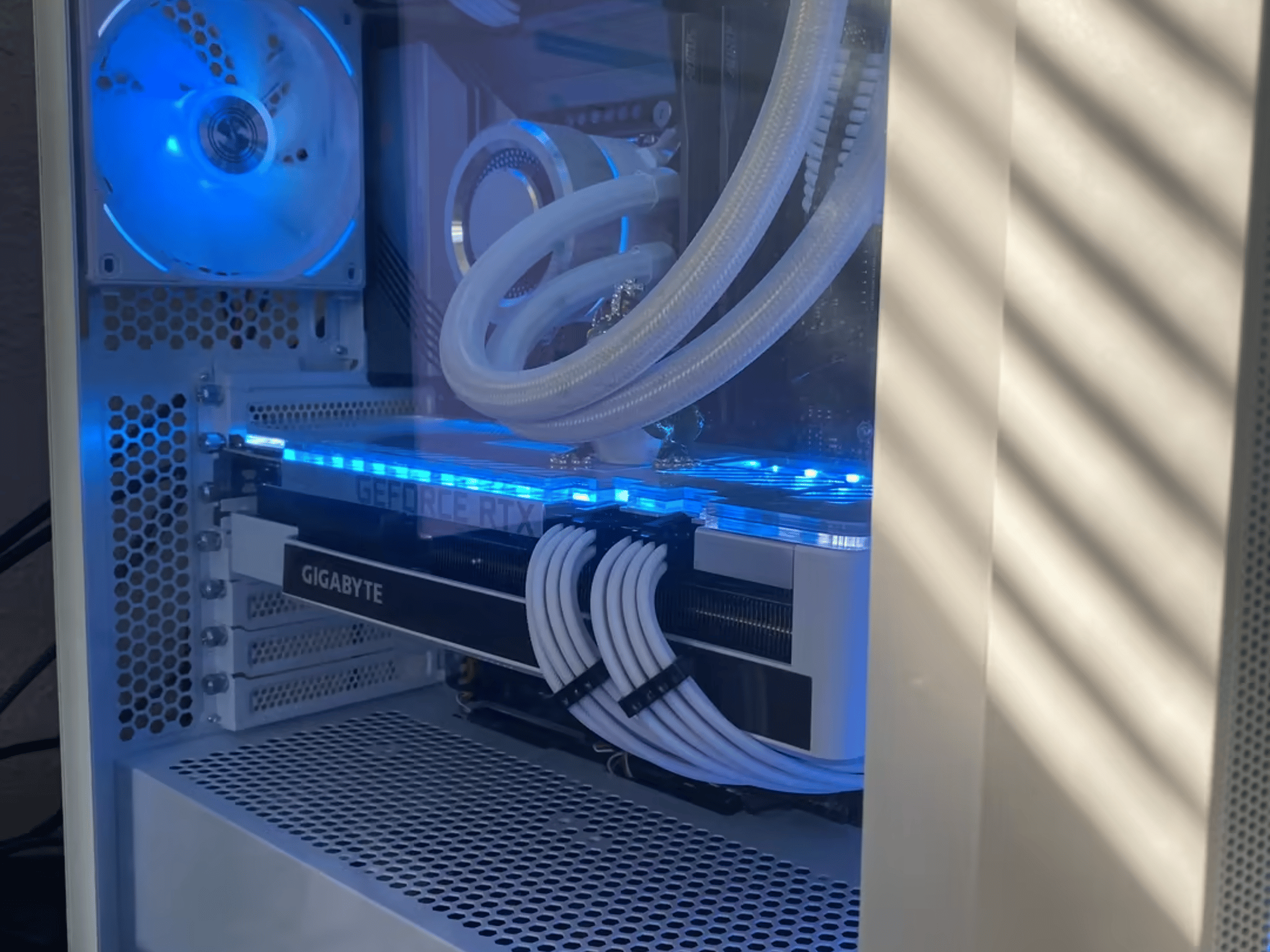 /|Cerulean|\ High End Gaming PC 12600K 3070 Ti 32GB DDR5 2TB NVME