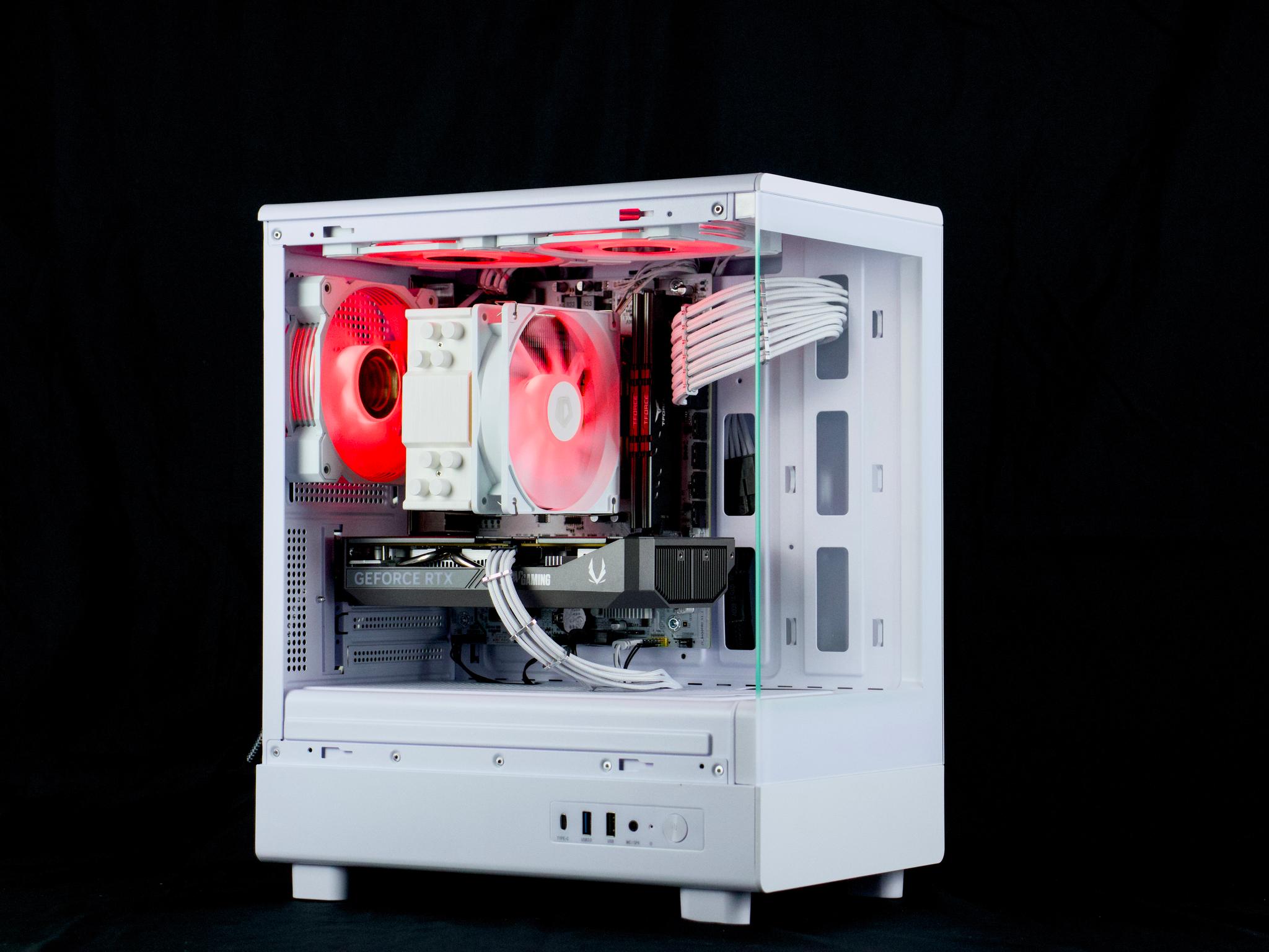 🧊❄️🧊 White Gaming PC – RTX 5060 , Ryzen 7 3700X, 32GB RAM, 1TB SSD - WiFi, BlueTooth 🧊❄️🧊