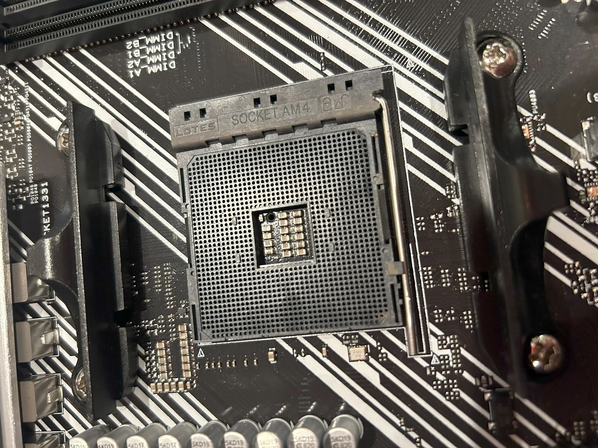 ASUS prime B550-PLUS AC-HES