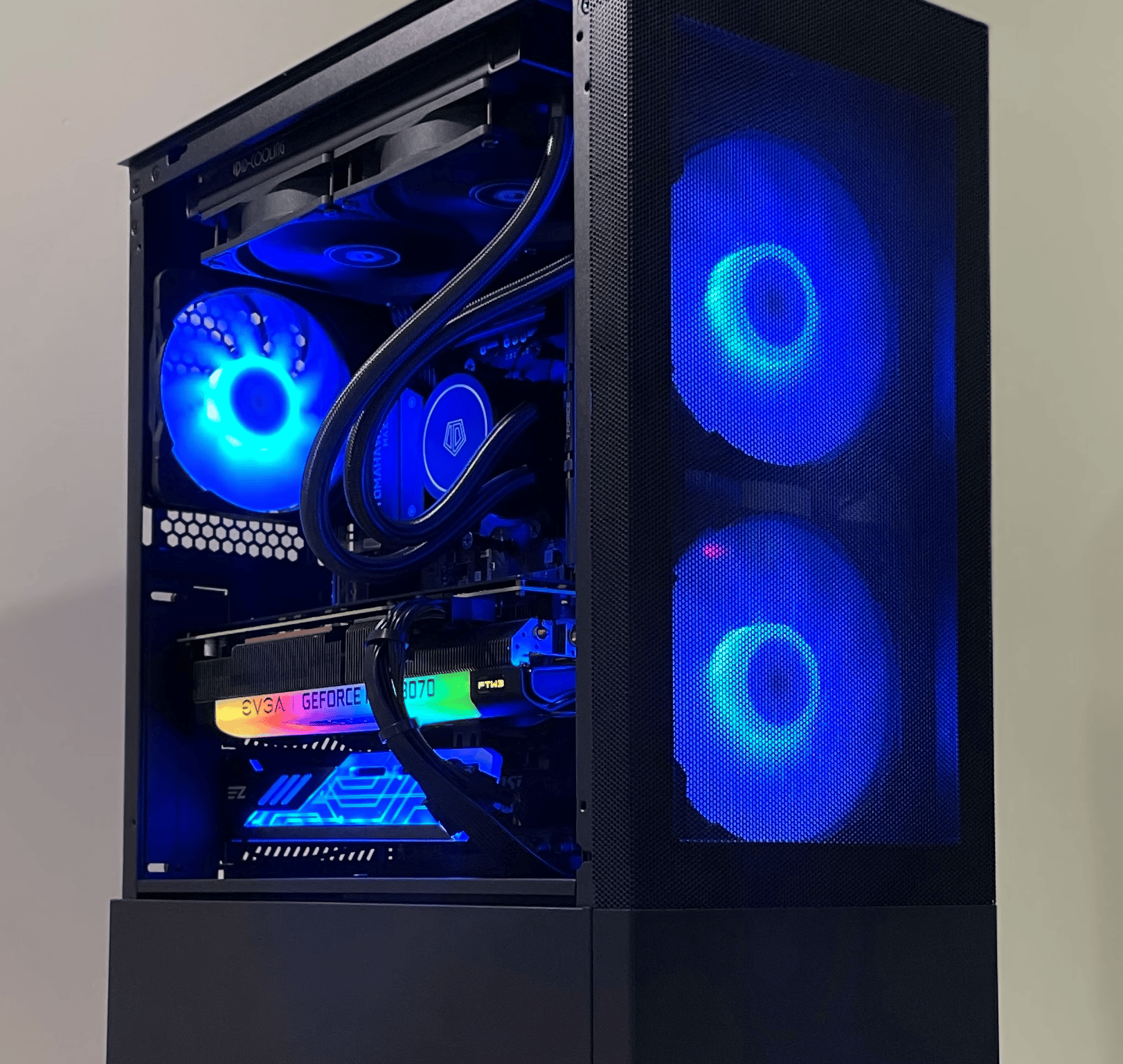Sparkle ✨ , RTX 3070, Ryzen 7 3800x High-End Gaming PC 