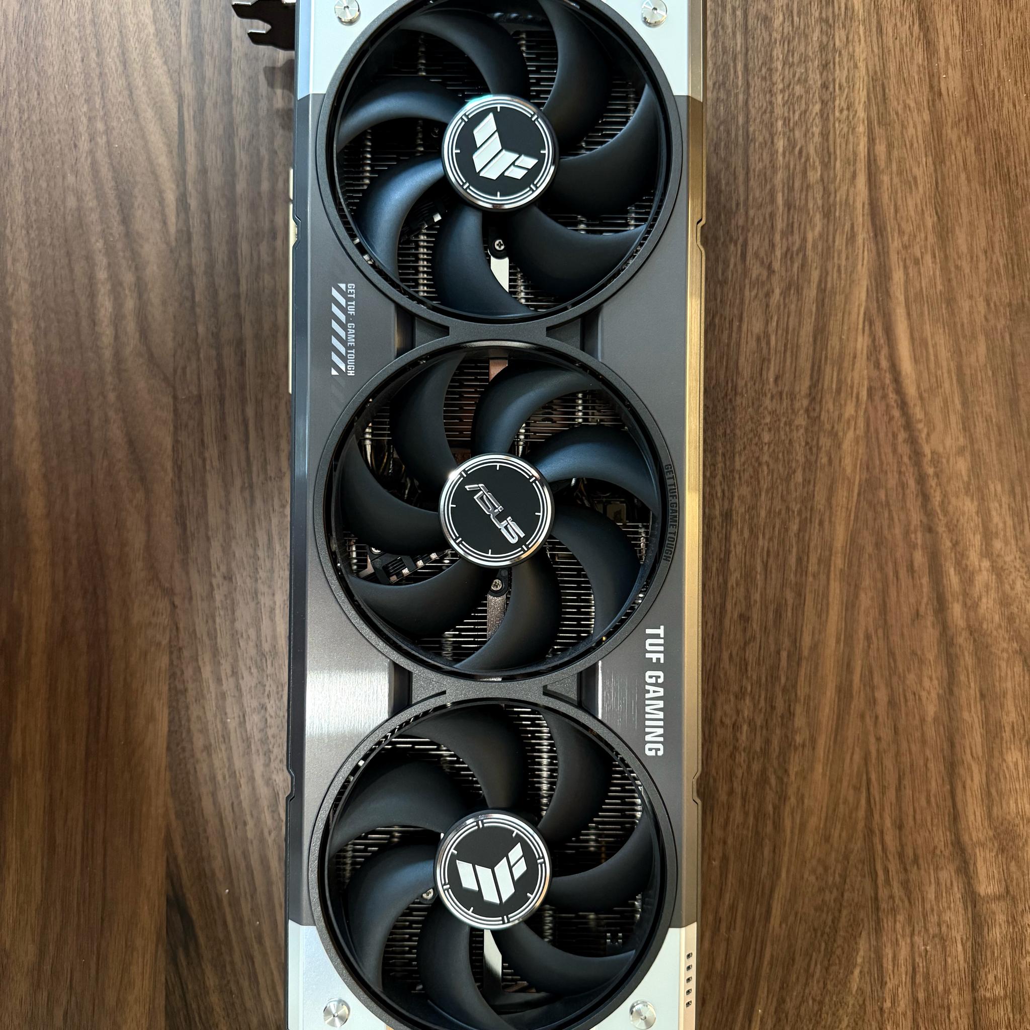 ASUS TUF RTX 5090 OC Edition