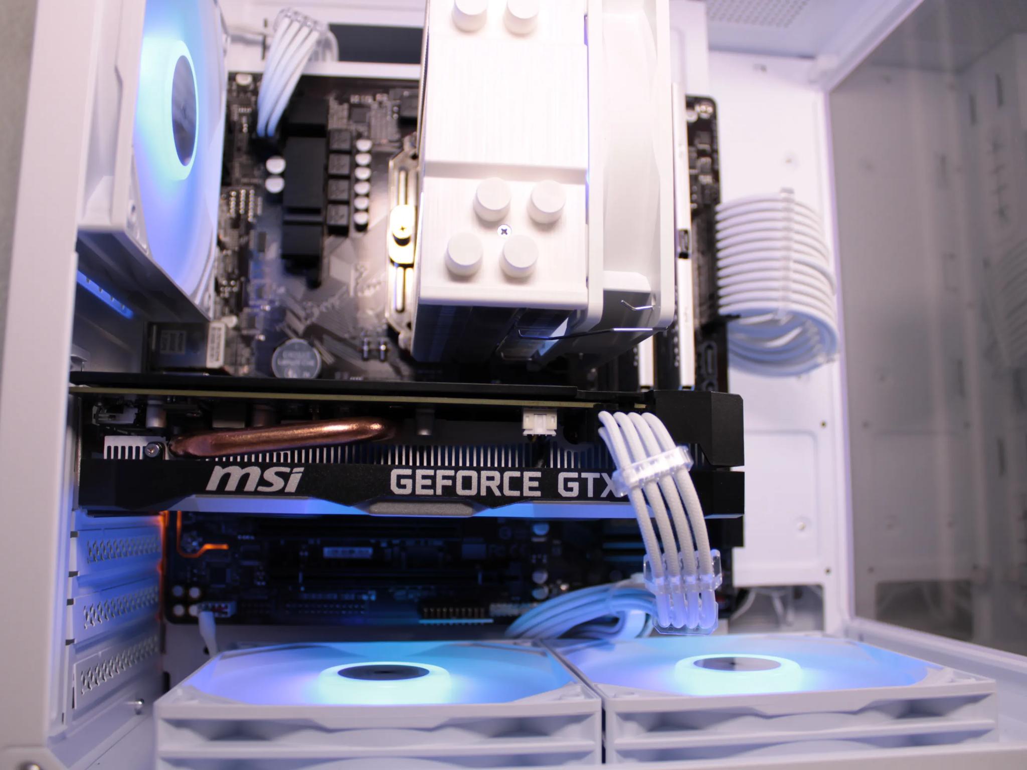 MSI 1660 Super | Ryxen 5 2600 | 1tb NVMe M.2 | 16GB ddr4 3200MHz Ram | Win 11 Activated | WiFi