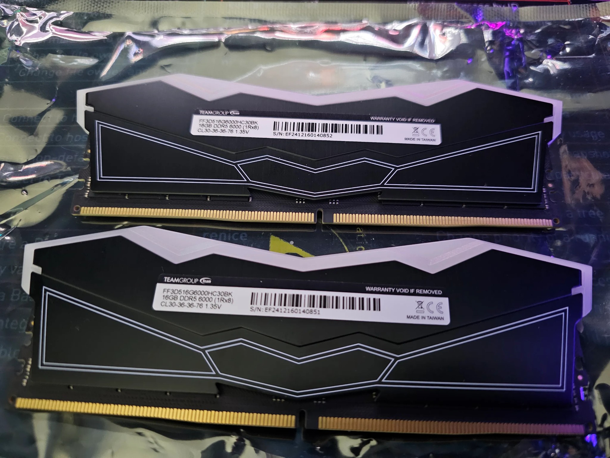 RGB TEAMGROUP T-Force 32GB (2x16GB) DDR5-6000 CL30 RAM