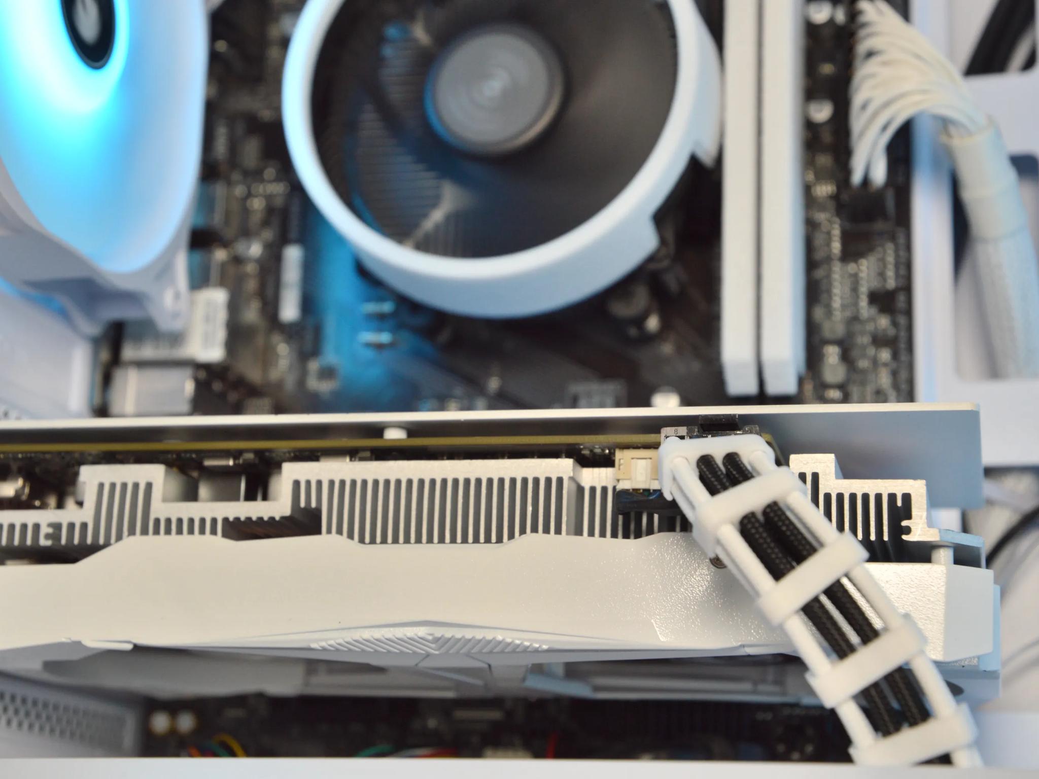 🌨️🌨️| RTX 2060 SUPER 6GB | RYZEN 5 3600 | 16GB DDR4 RAM | 1TB NVME SSD | Blizzard Box 2.0 |