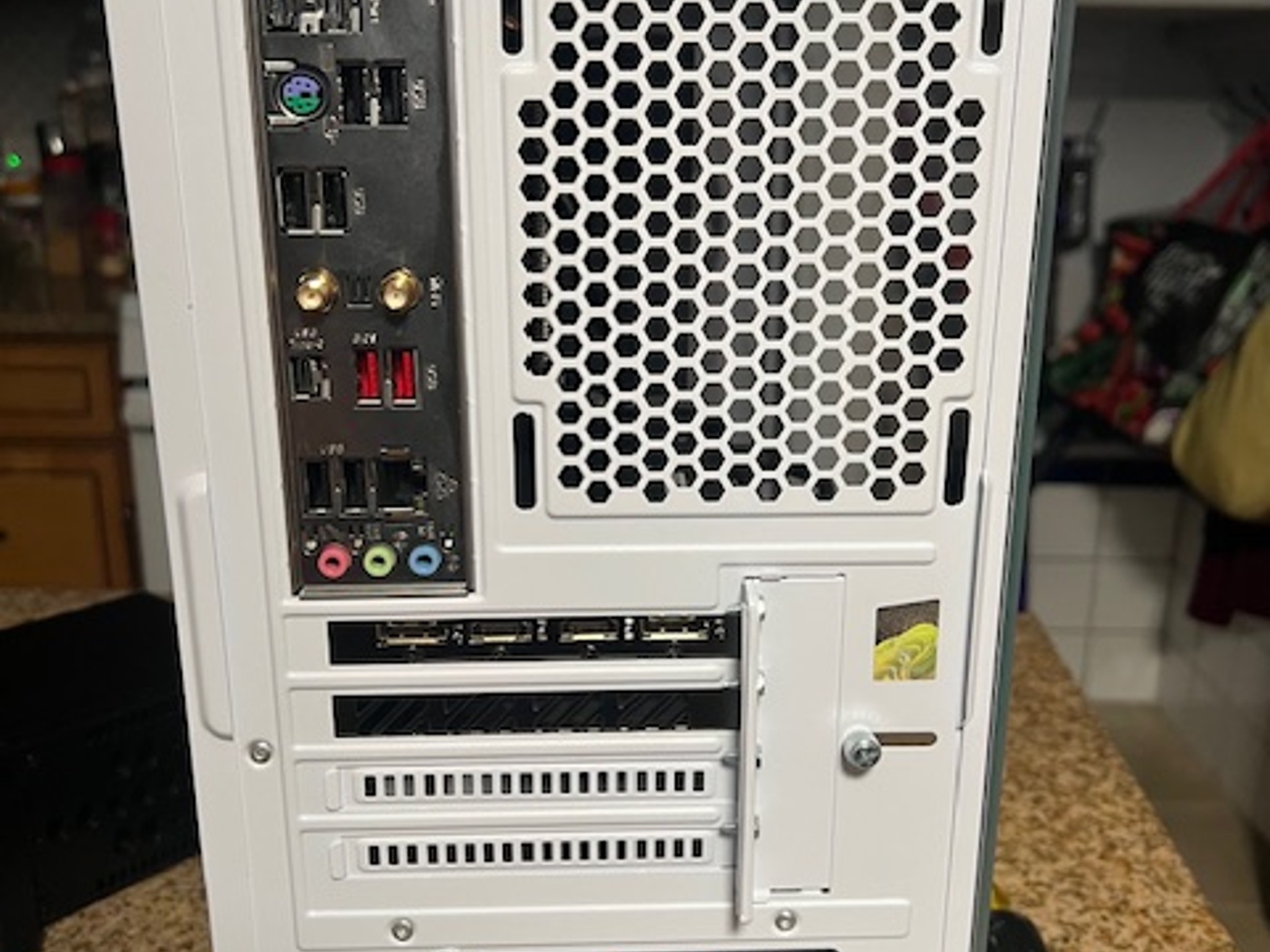 AMD Ryzen 5 7600X3D 4.1GHz Processor; NVIDIA GeForce RTX 4060 8GB GDDR6; 32GB DDR5-6000 RAM; 1TB SSD