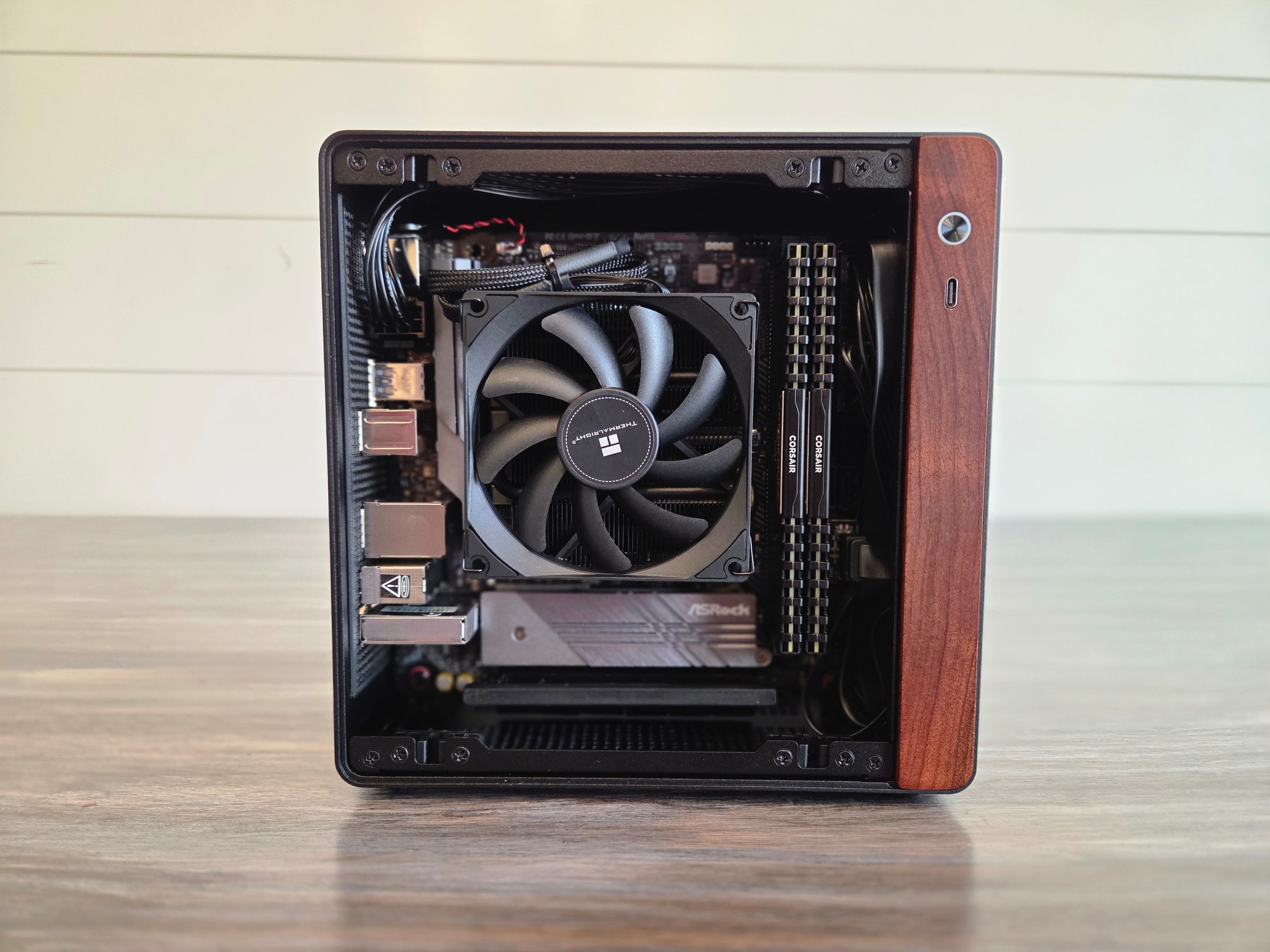 Tiny SFF Gaming PC | RTX 5050 8GB | RYZEN 5 5500 | 32GB DDR4 3200MHZ |