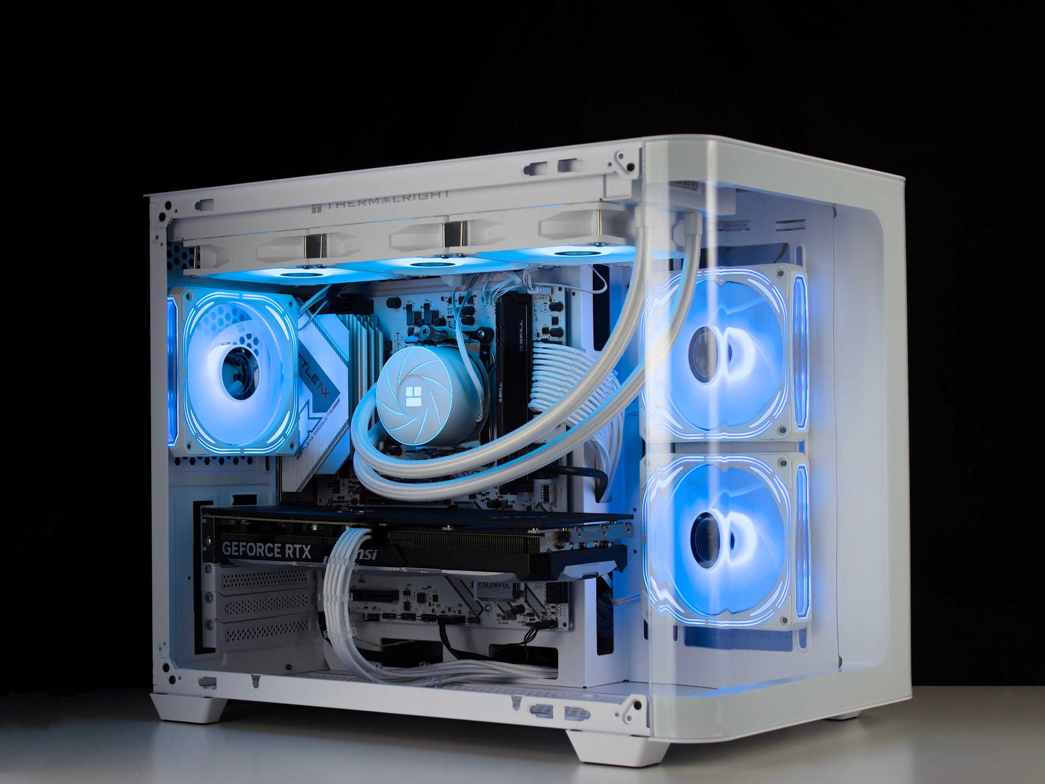 ❄️🧊💎- Whiteout 1440P Gaming PC | RTX 4070, Ryzen 5 7500F, 16GB RAM, 1TB SSD ❄️🧊💎