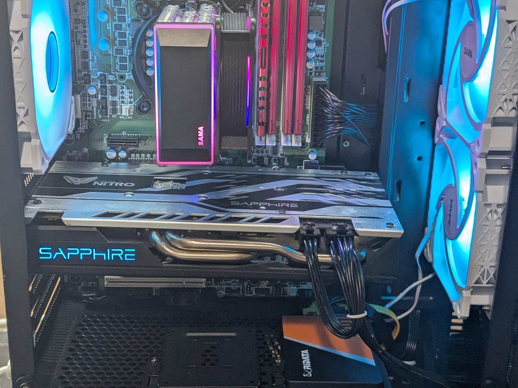 100 FPS Fortnite | 180 Day Warranty | i5-4590 , 16GB RAM, 480GB SSD, RX 570 4GB, RGB, Wifi, Win10