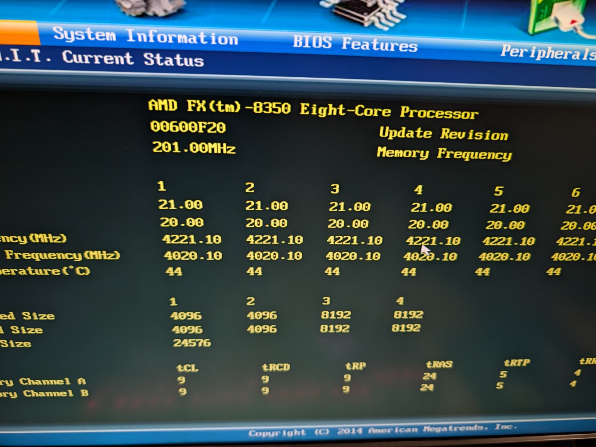 Gigabyte 970A - AMD FX 8350 + 24GB DDR3