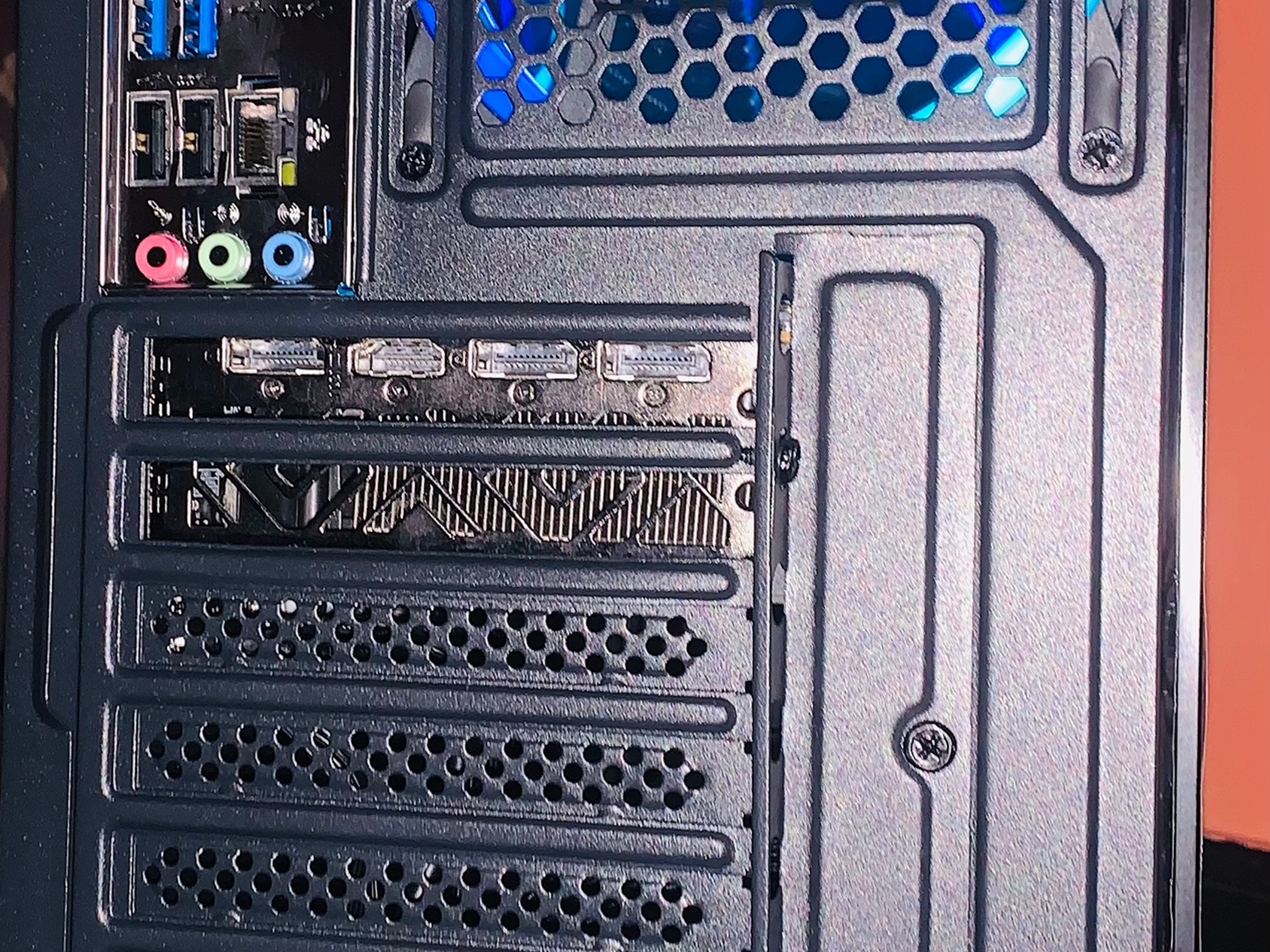 (Liquid-Cooled)Intel 9th Gen|RX 5700XT 8GB|1TB SSD|16GB DDR4 RAM|Windows 11 Pro