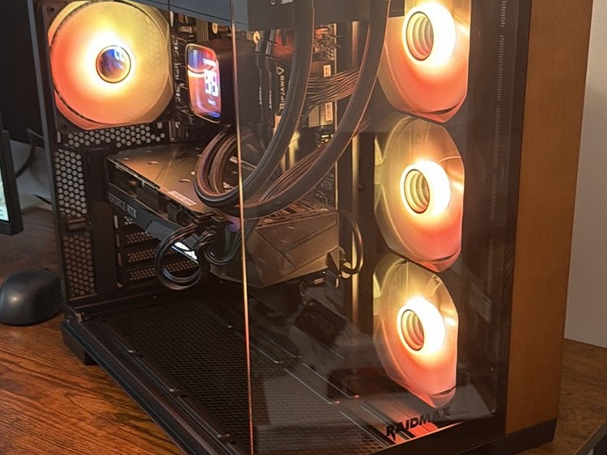 Custom Gaming PC GIGABYTE RTX 3060 Ti Ryzen 5 5500 32GB 1TB NVMe WiFi Win11 Pro