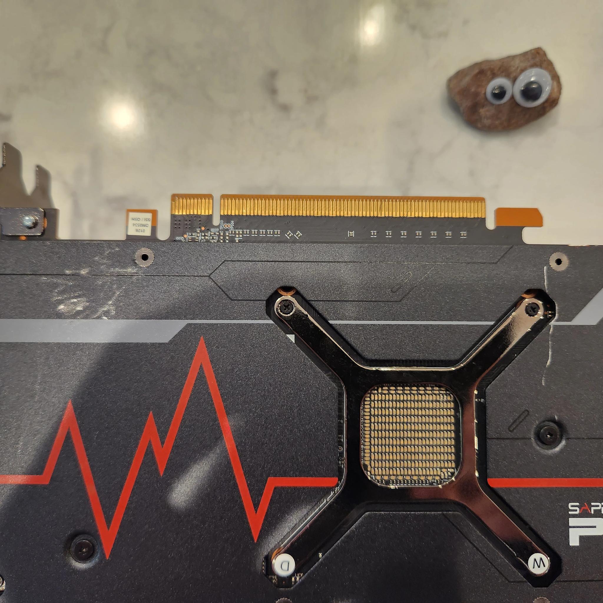 RX 6800XT 16GB (Sapphire Pulse OC) - Used/Scratched