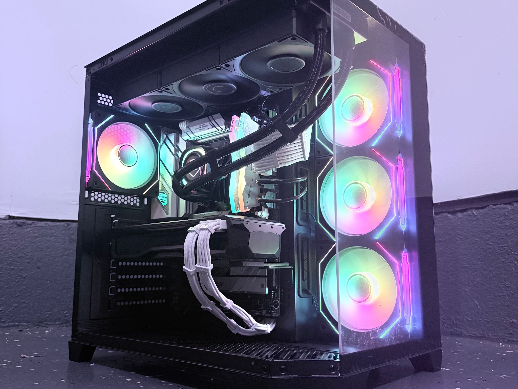 ⭐️"Starlight Prism"🌈 | 4K Gaming | RX 7900 XT 20G | Ryzen 7 7800X3D | 32GB DDR5 | 2TB SSD