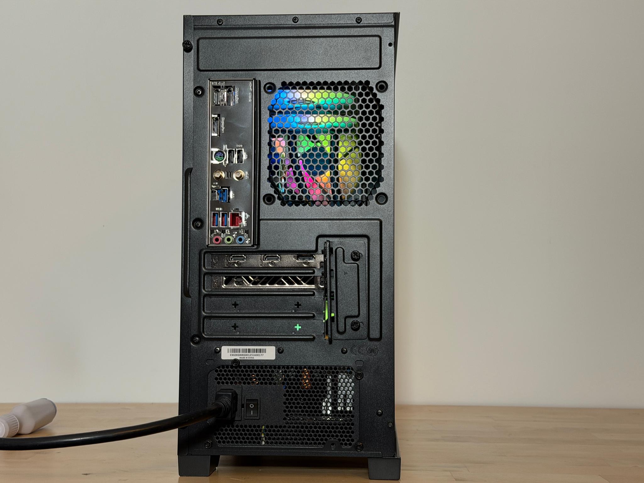 RX 9060XT Ryzen 7 7700x Gaming PC