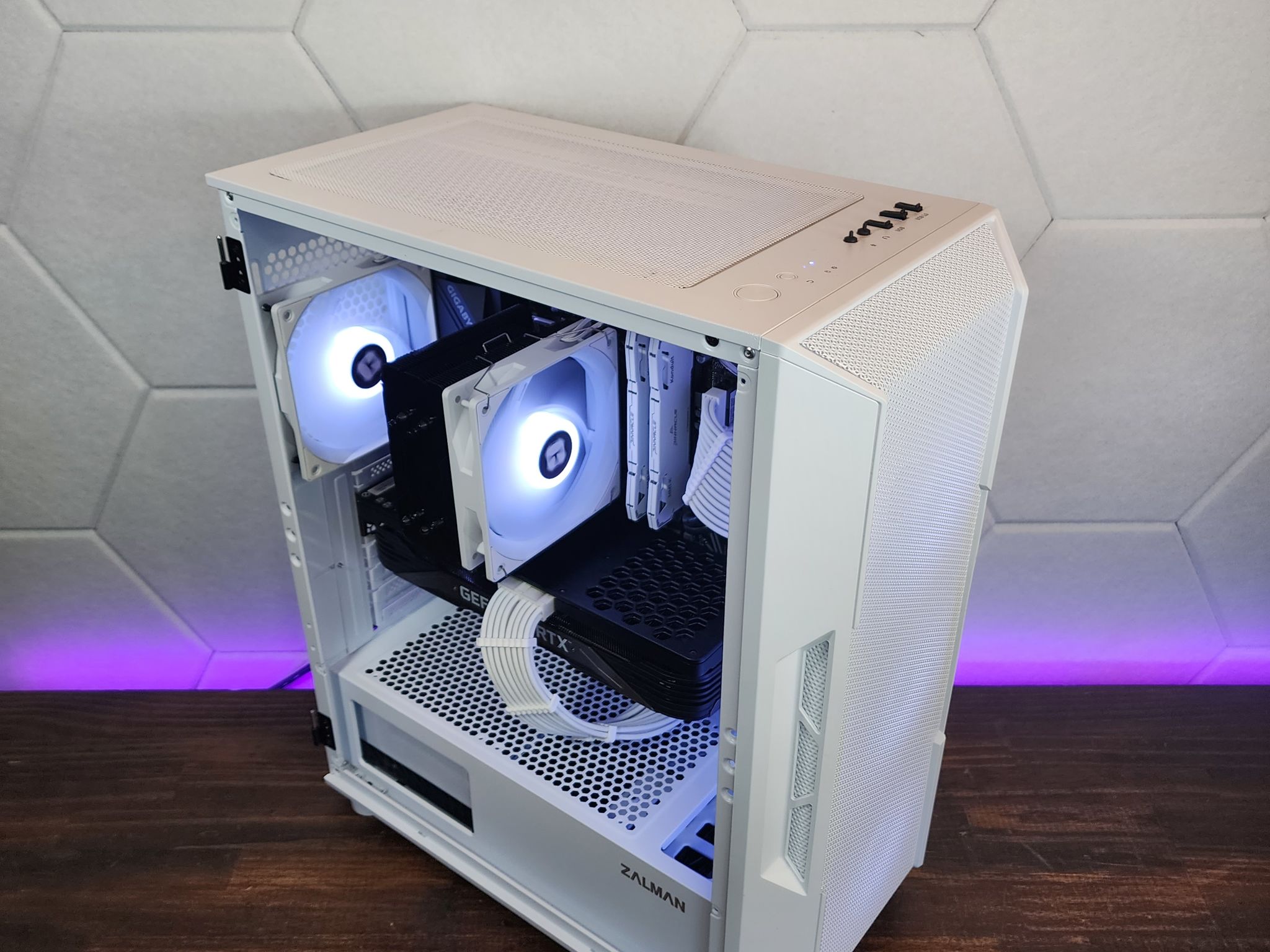 🤍💜RTX 3070 | Core i7 10700F | 32GB 3600MHz | 1TB NVMe SSD