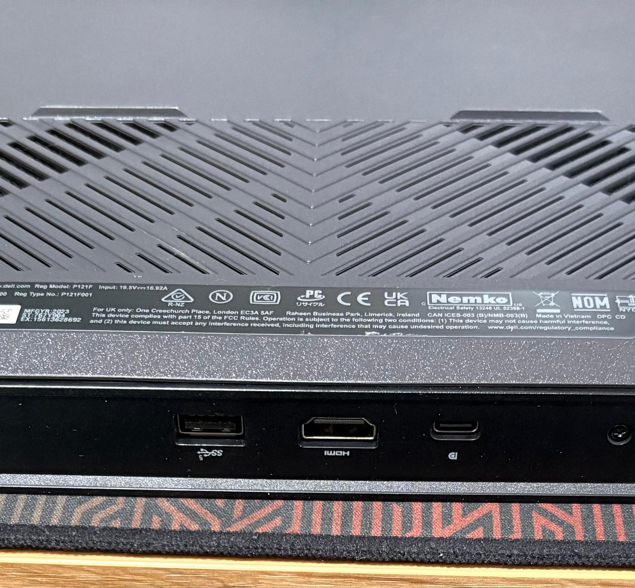 Dell G15 5530 Gaming Laptop – RTX 4060 | i7-13650HX | 32GB RAM | 1TB SSD | 300Hz IPS