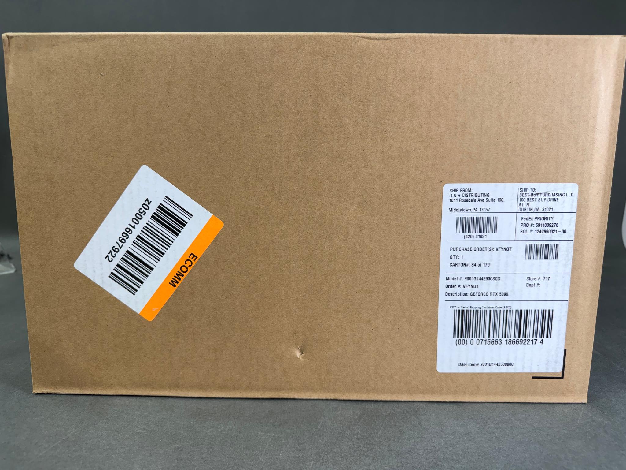 NVIDIA GeForce RTX 5090 - Image 5