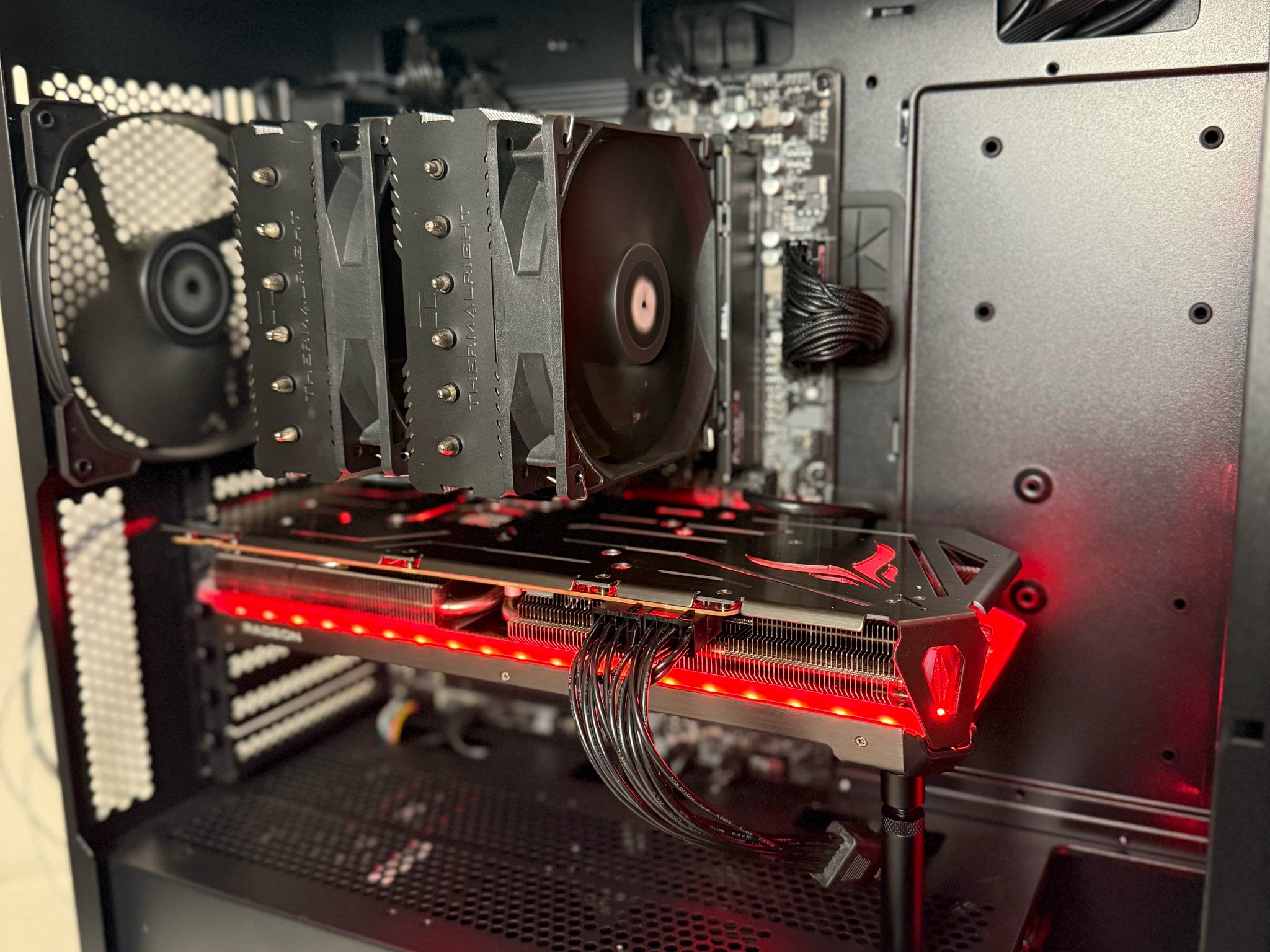 RX 7900 GRE | Ryzen 7 7700X | 32gb DDR5 | 1tb NVME 🔥