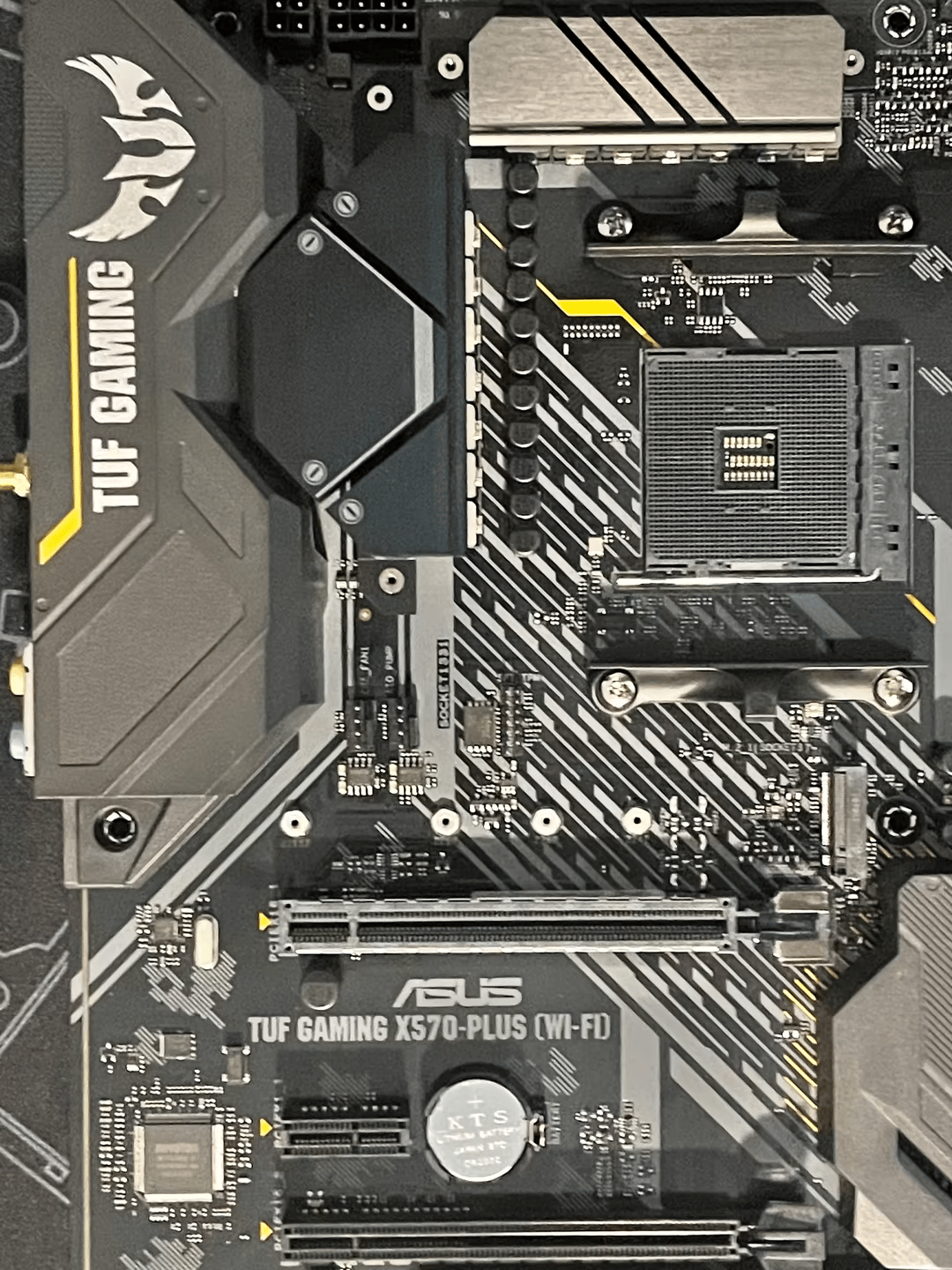 Used ASUS TUF Gaming x570 Plus WiFi