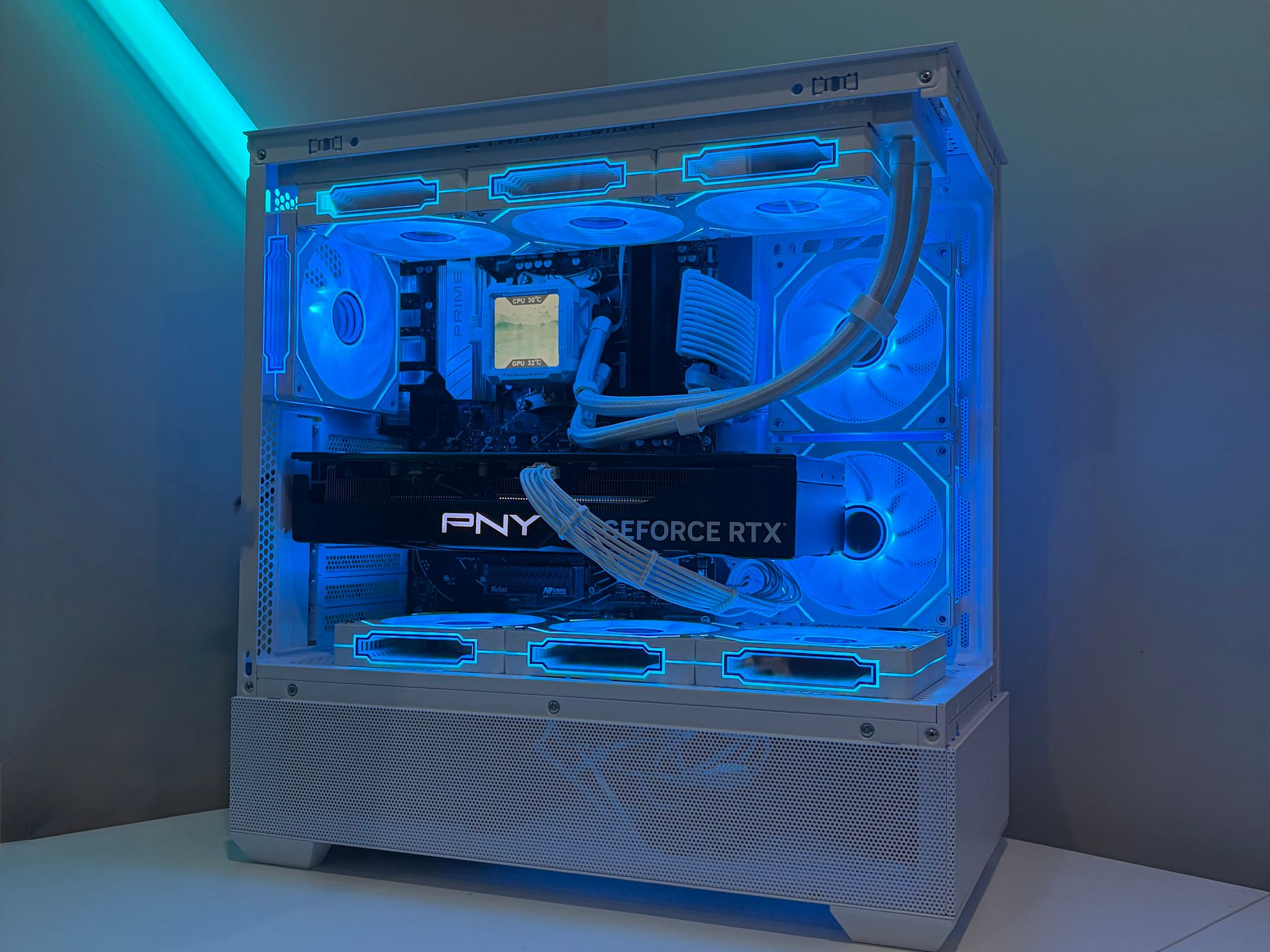RTX 4080 | Ryzen 9 7950X3D | 32GB DDR5 RAM | Gaming PC