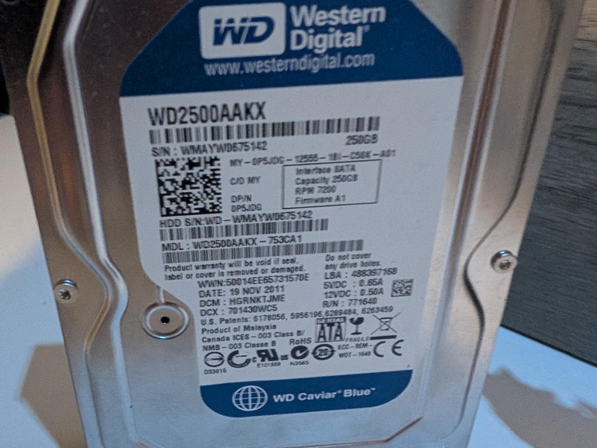 250 GB HDD
