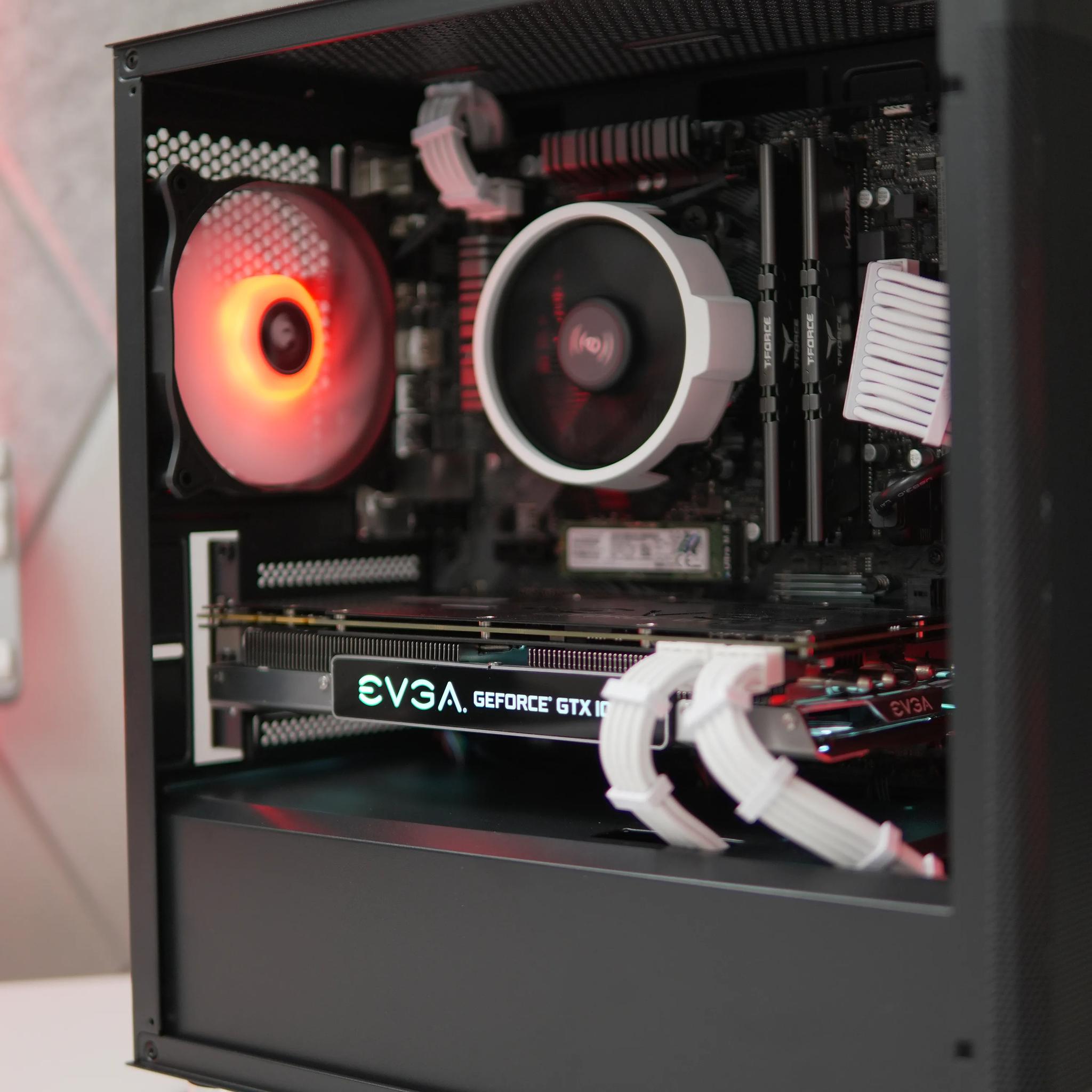 Gaming PC! GTX 1070 + RYZEN 5 + 16gb RAM