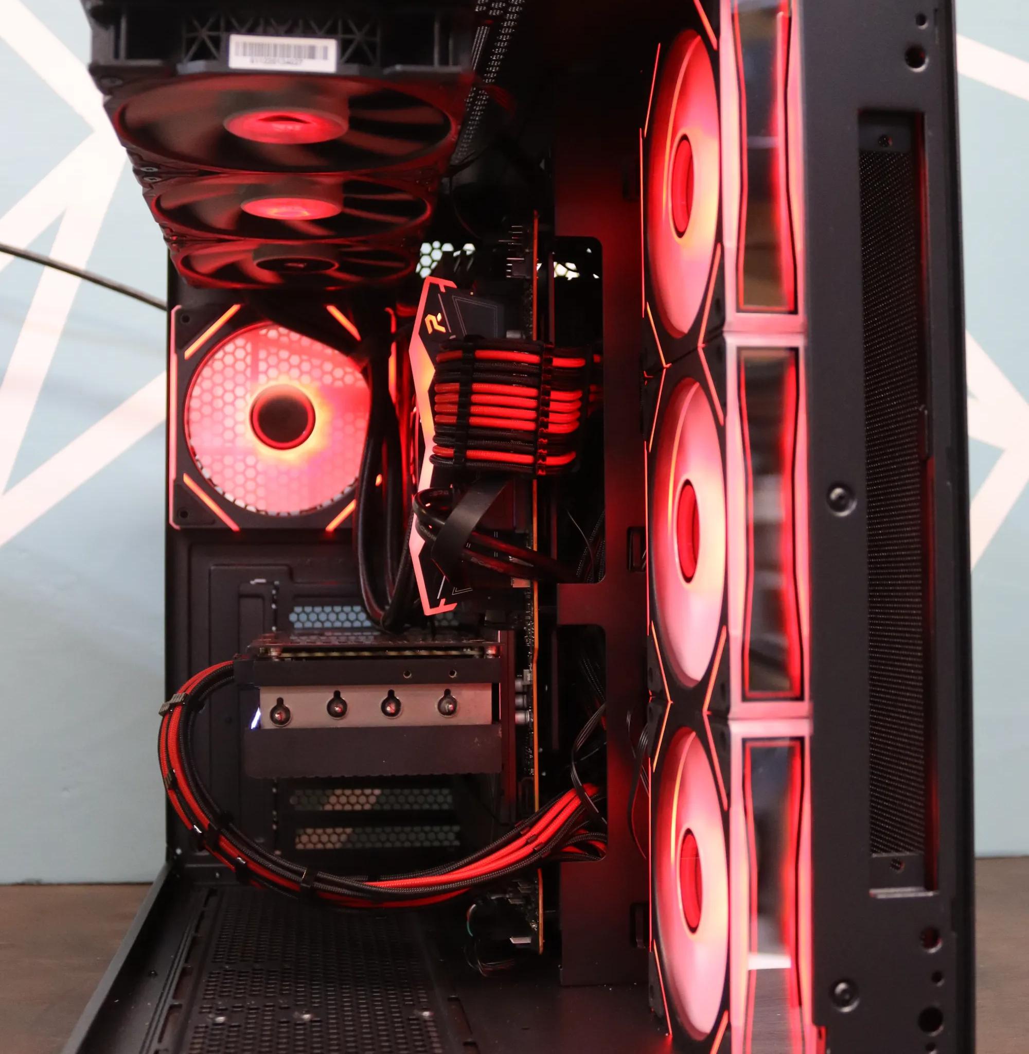 The Glowing Inferno 1440p Ultra