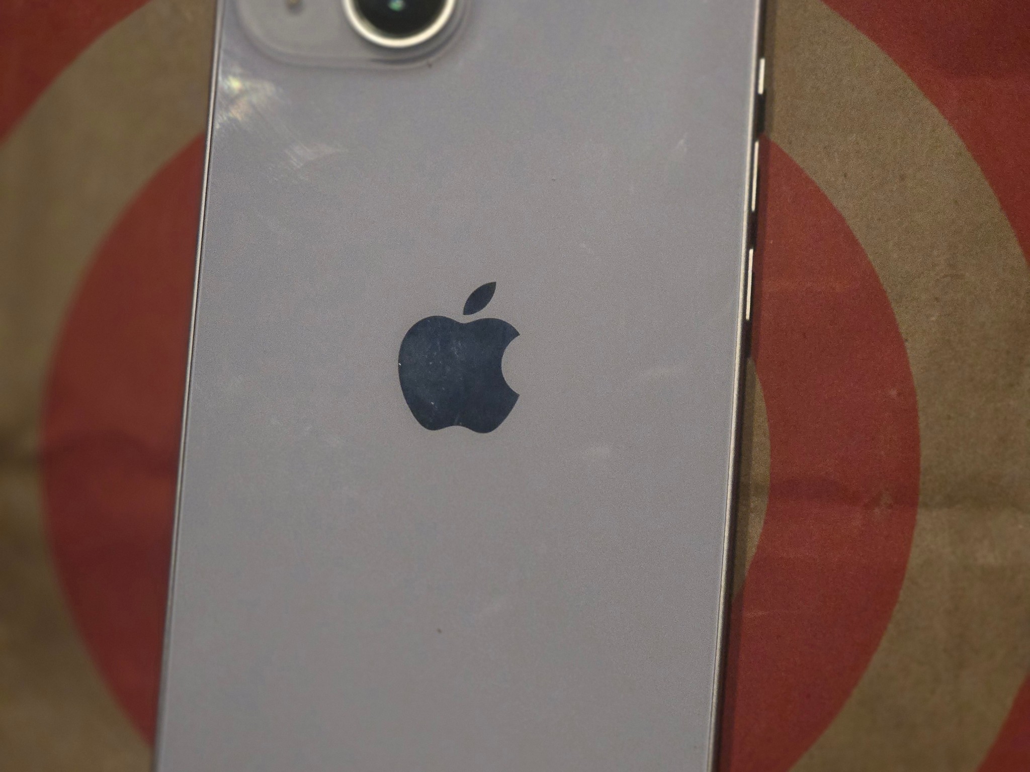 Apple iPhone 14 (Base Model) – 94% Battery Health – $260 FIRM