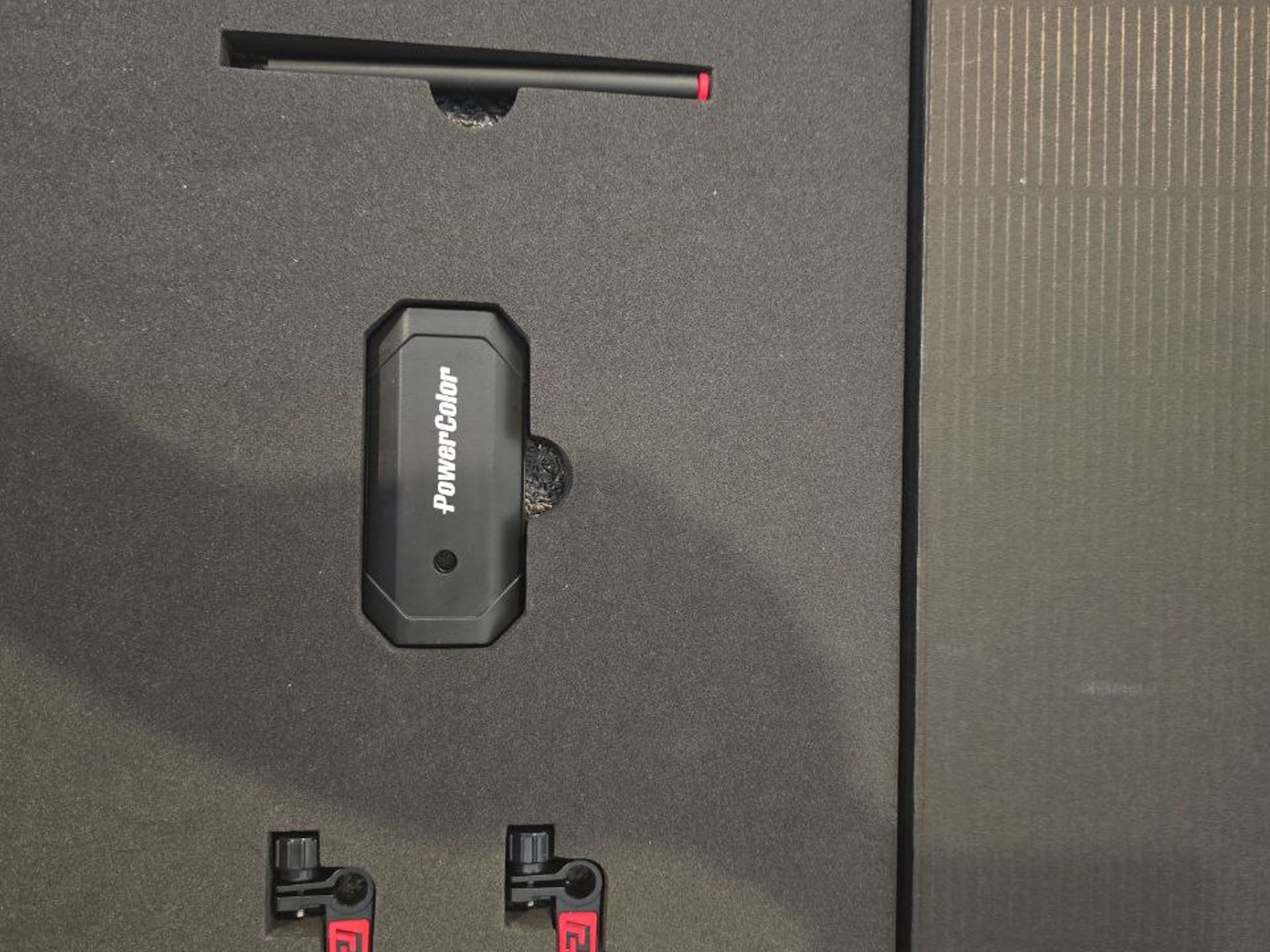PowerColor Hellhound AMD Radeon RX 7900 XTX Graphics Card