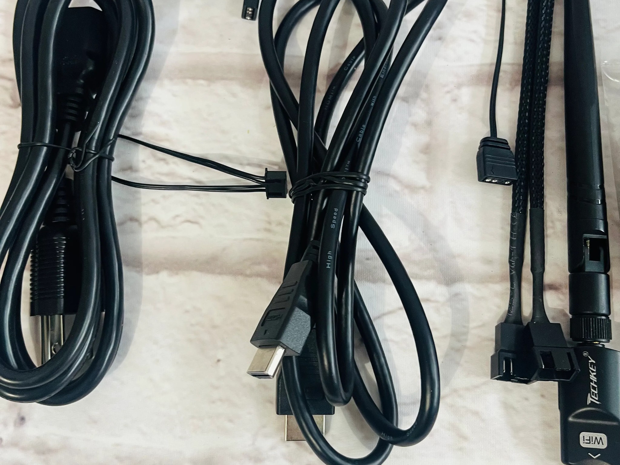 (SEE PICS) Random PC Cables and Accessories/1 WIFI Adaptor