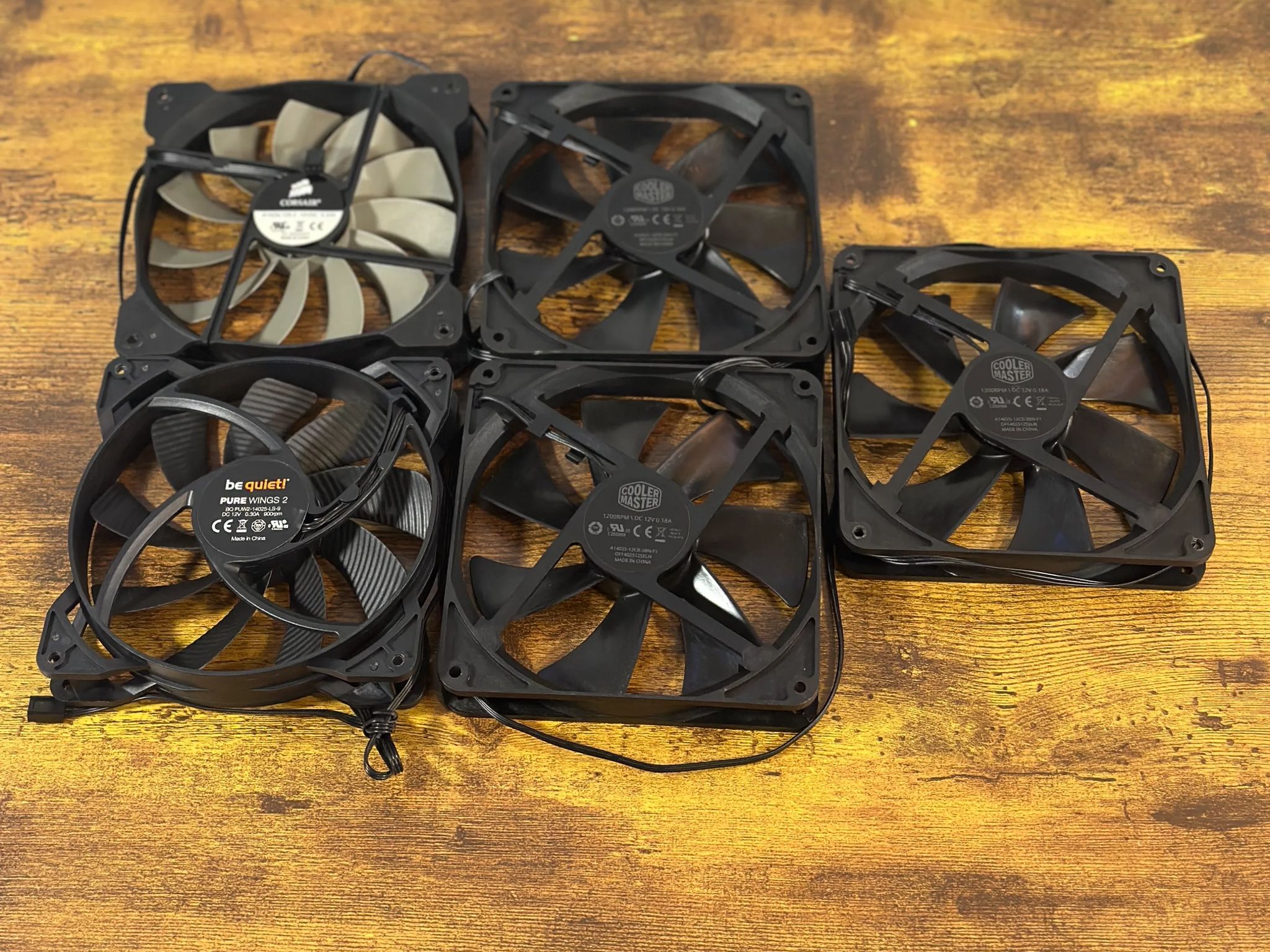 (BUNDLE) 5x Assorted 140mm PC Case Fans