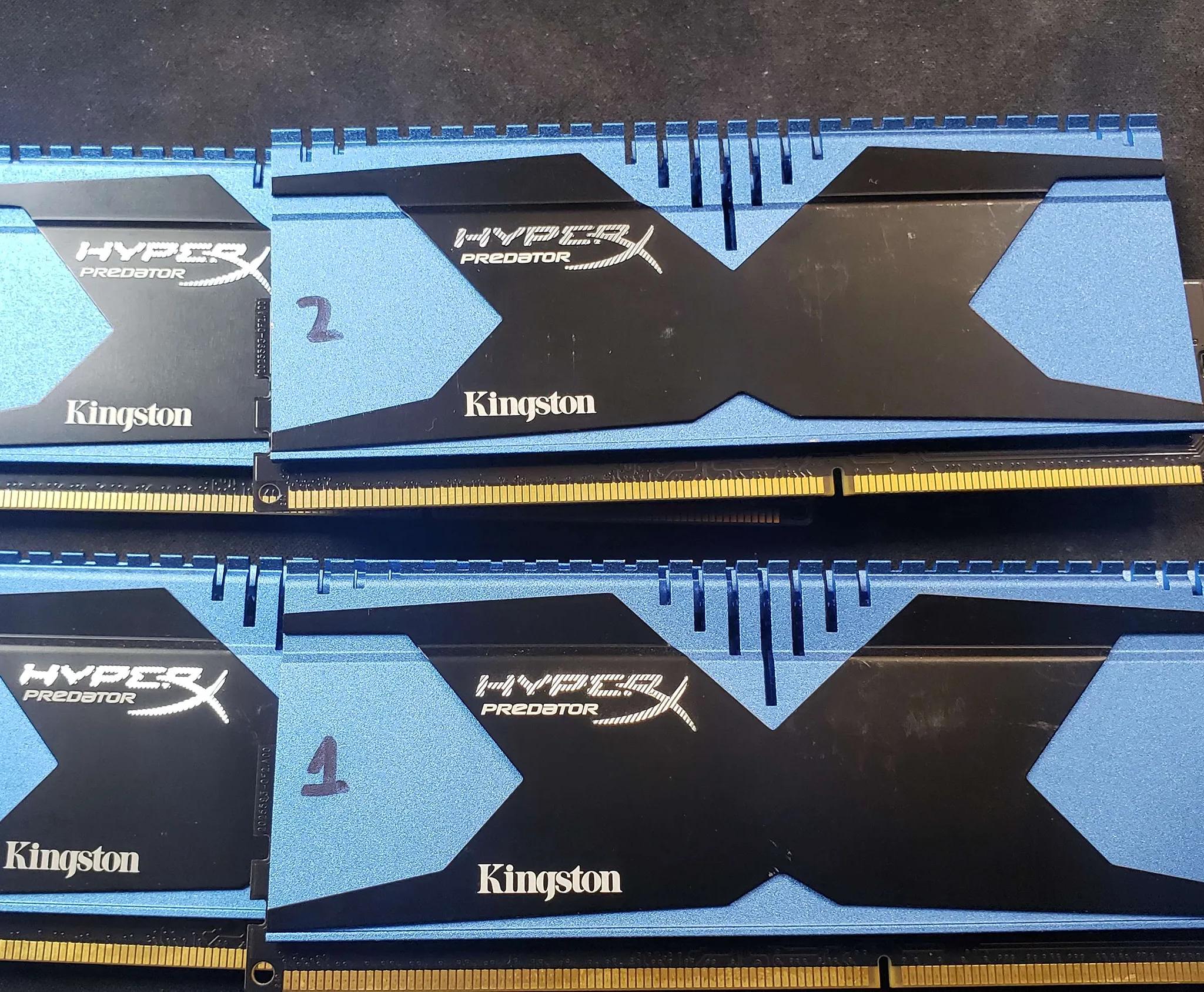 DDR3 4x4GB 2666MHz C11 Kingston HyperX Predator