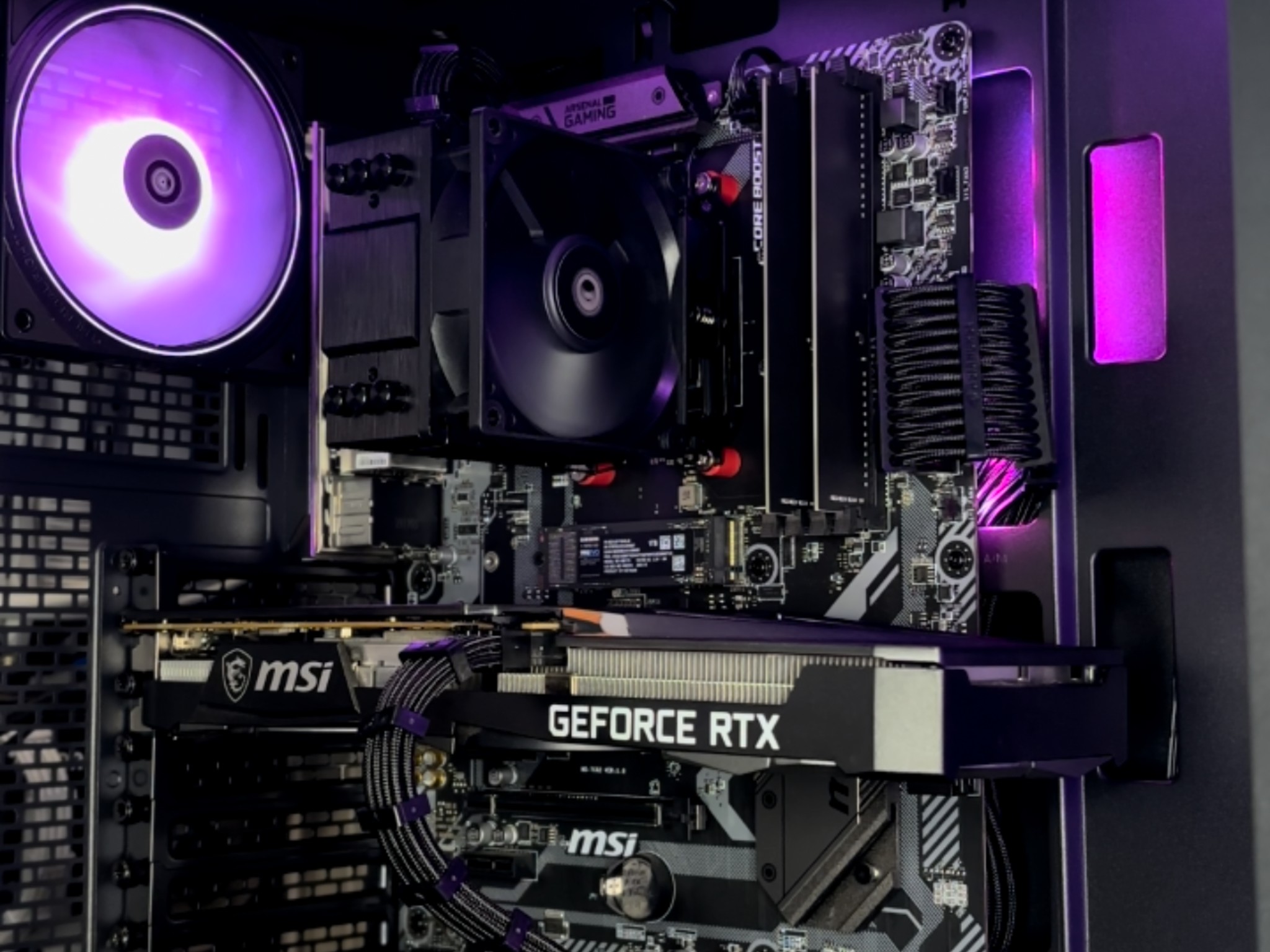 GAMING PC \ 3060ti \ Ryzen 5 \ 1TB STORAGE \ WiFi
