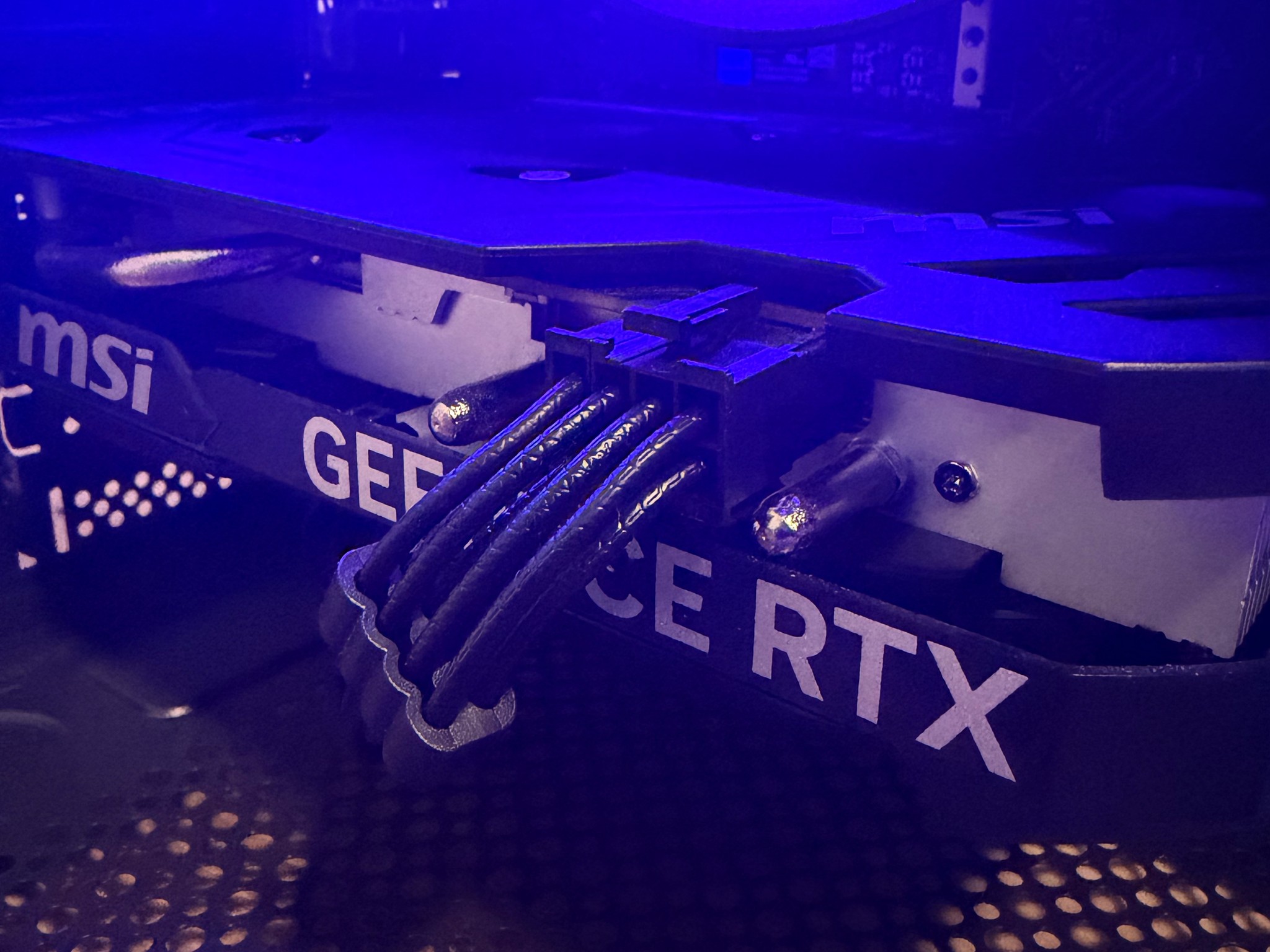 🖤🚄"Black Bullet"🚀🖤| 1080/1440p Gaming | RTX 4060 | i5 14400F | 32gb DDR5 | 2TB SSD | WiFi