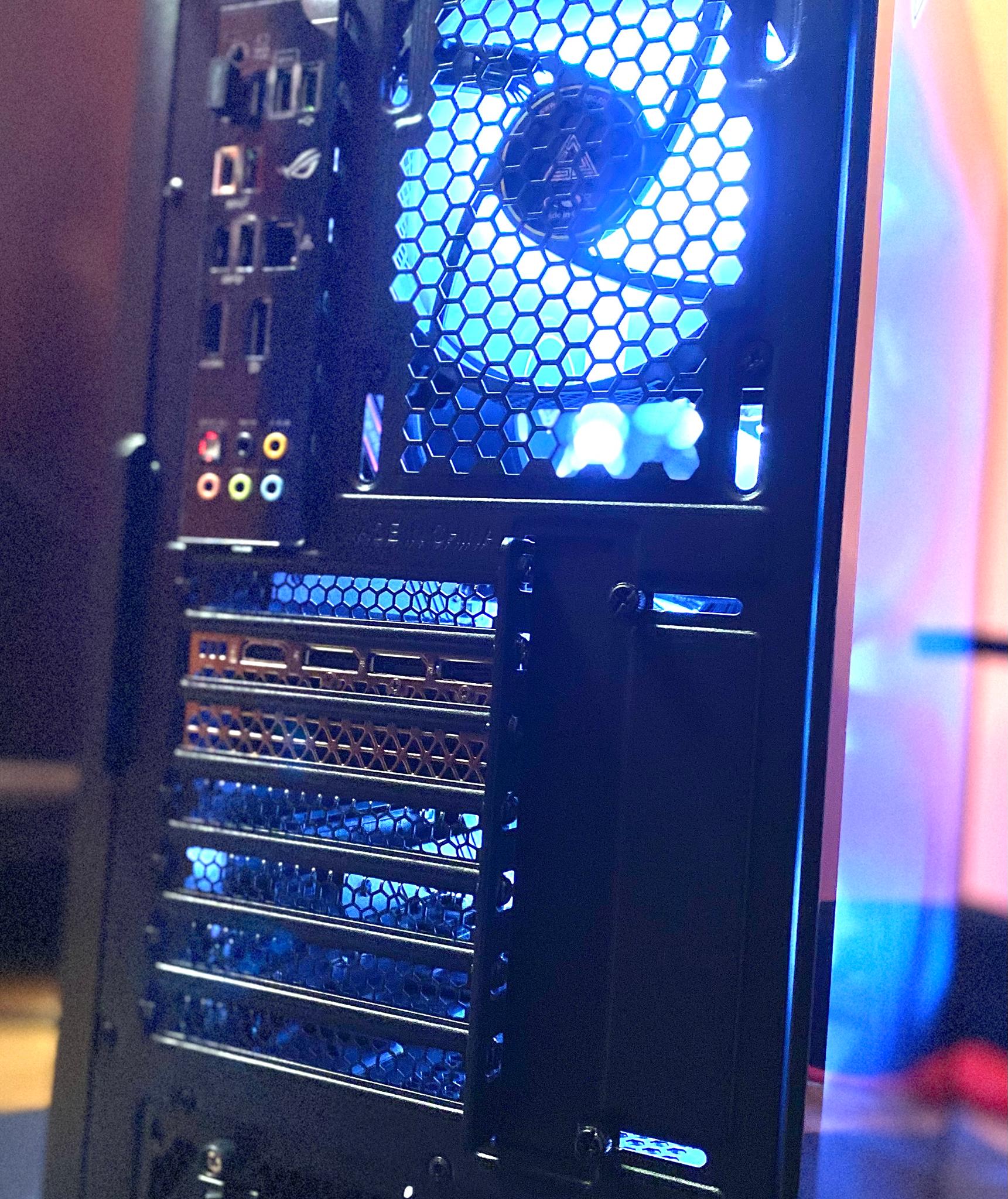Shinobi 忍者 🥷🍥|RTX 3070| Ryzen 5 5600X| Strix B550-F| 32GB DDR4 RAM| 1TB NVMe SSD| Windows 11 Pro