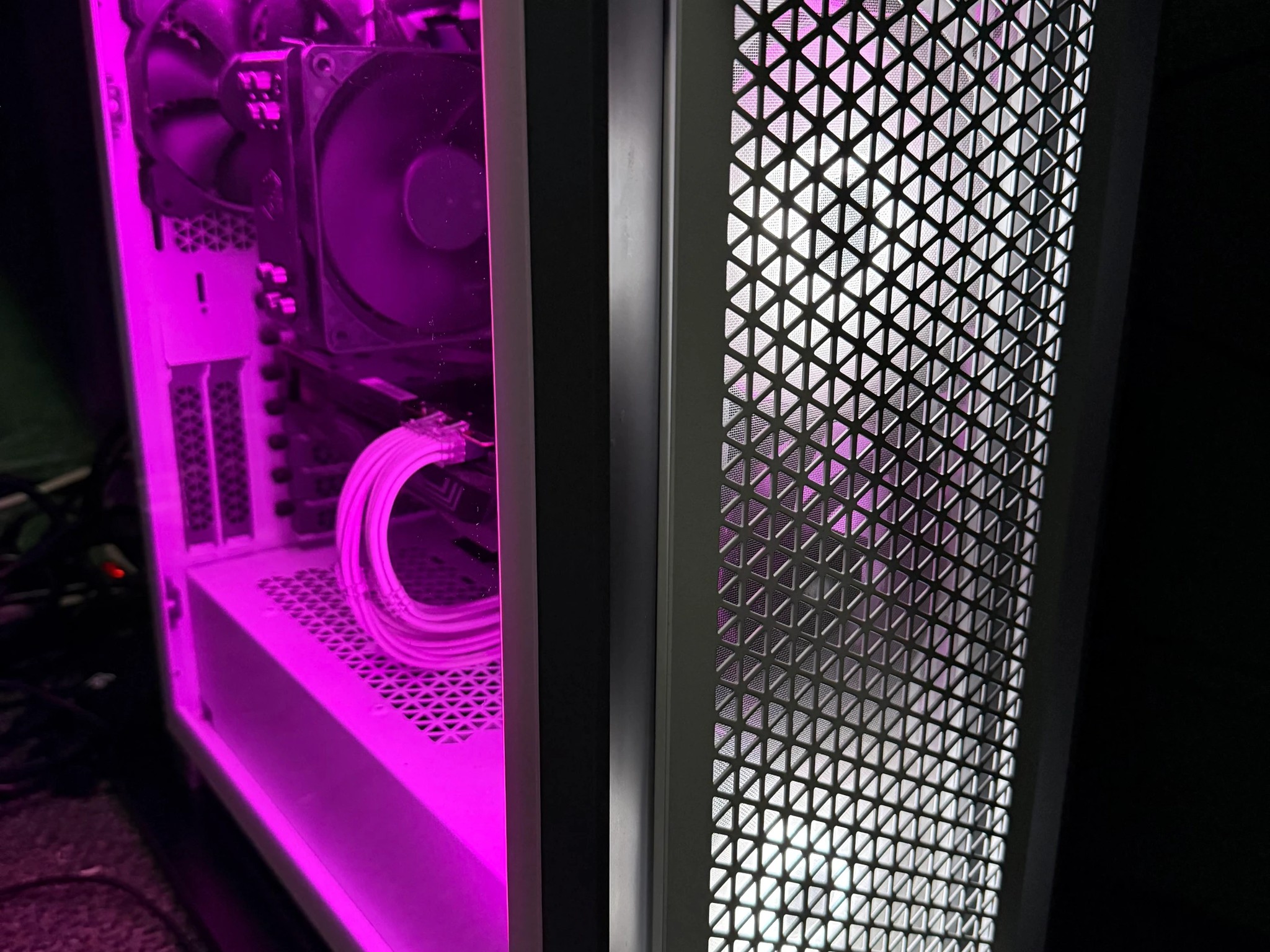 RTX 3080 Ryzen 7 5800X 6GB DDR4 RAM 3600 500GB M.2 SS Windows 11