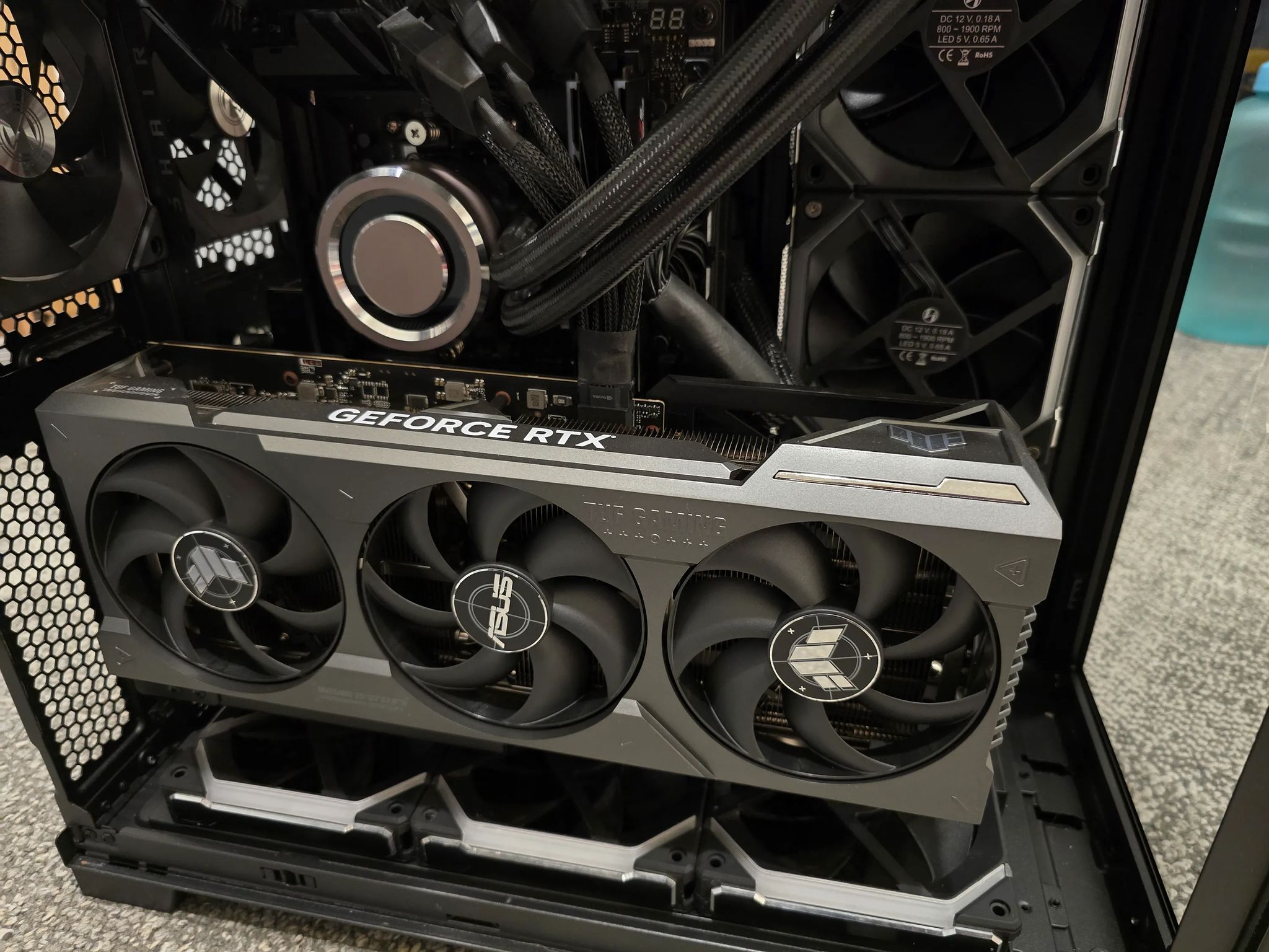 AMD Ryzen 9 7950x RTX 4090 Desktop Gaming PC