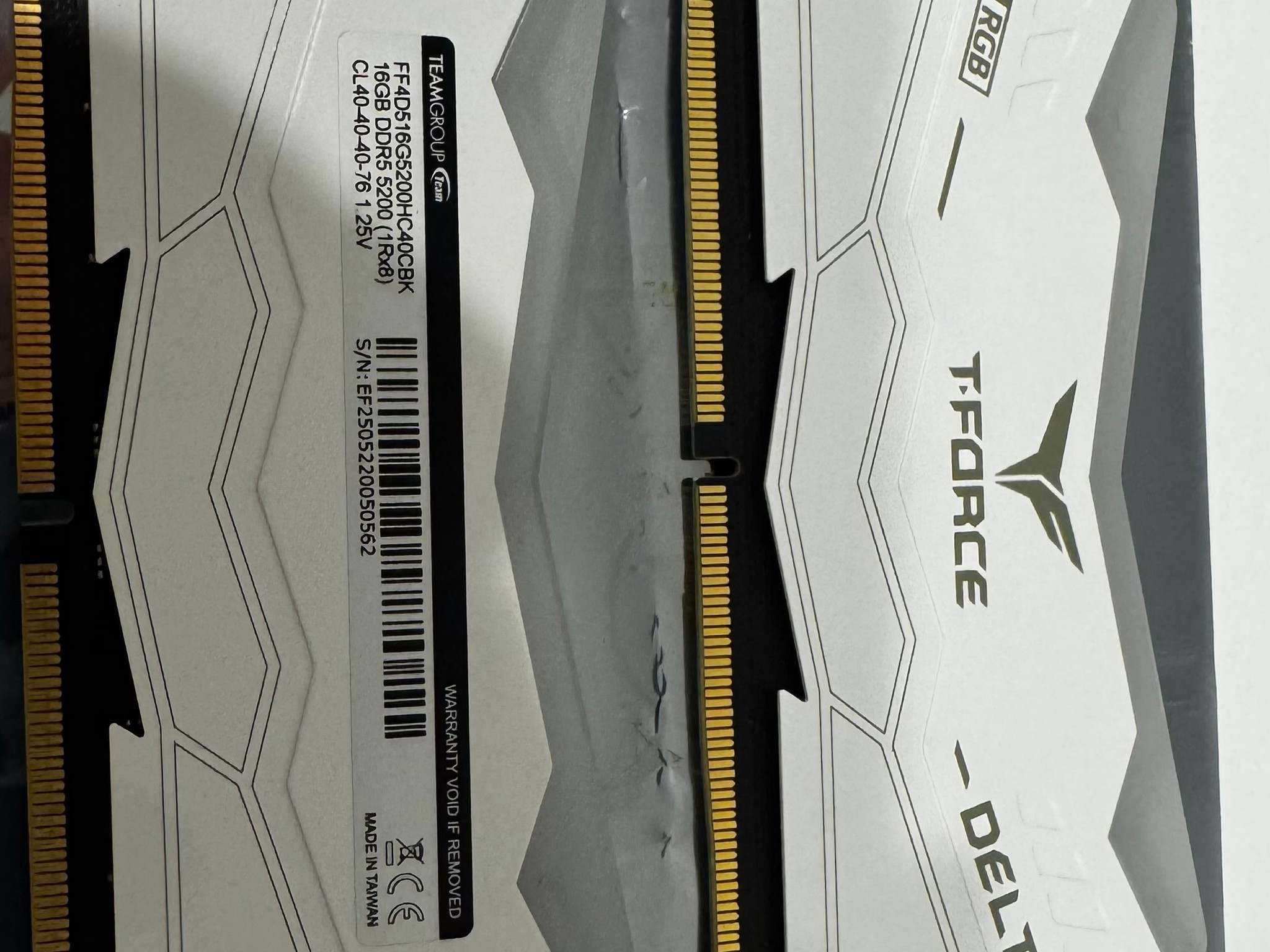 Teamgroup t-force delta RGB (WHT) ddr5 5200mhz 32gb