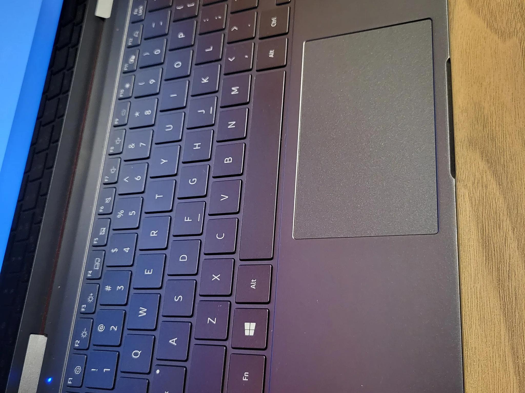 Samsung Galaxy Flex 2 Alpha Laptop - 13.3" Qled Touch Screen