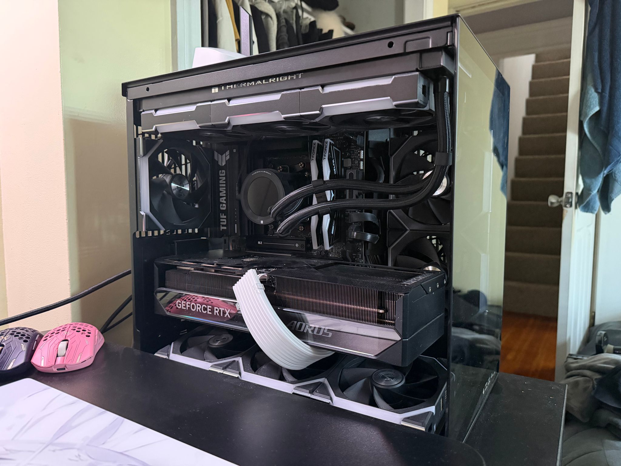 GIGABYTE AORUS GeForce RTX 5080 MASTER 16G