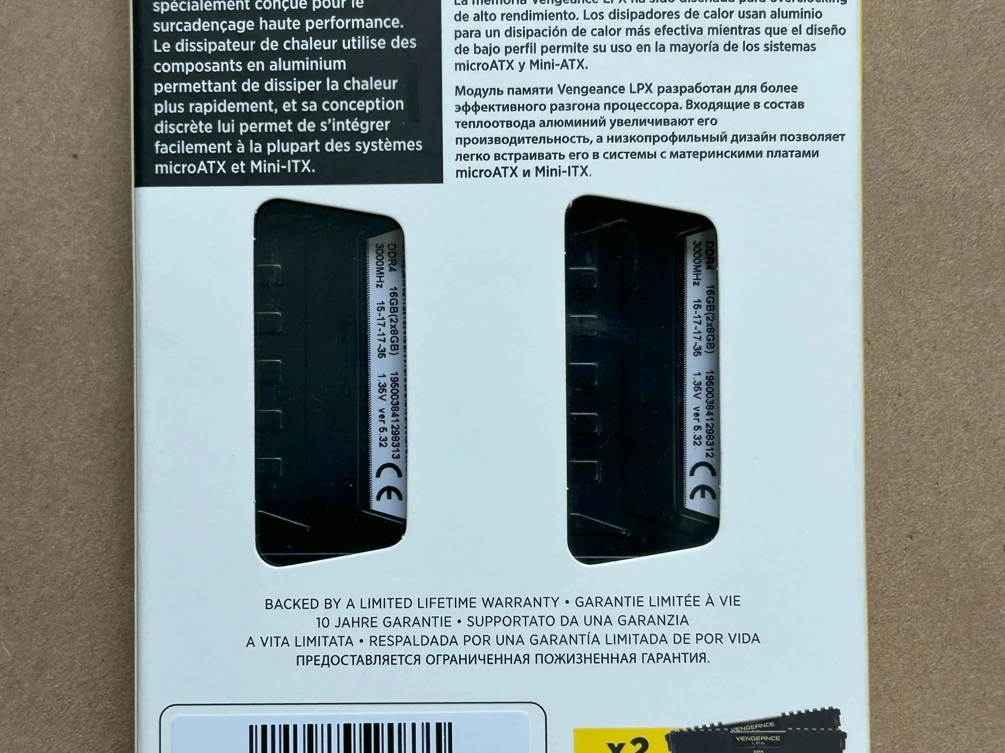 Corsair Vengeance LPX 16 GB (2 x 8 GB) DDR4-3000 CL15 Memory