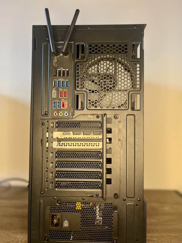 GeForce RTX 5070 Custom Gaming PC - Ryzen 9 7900X