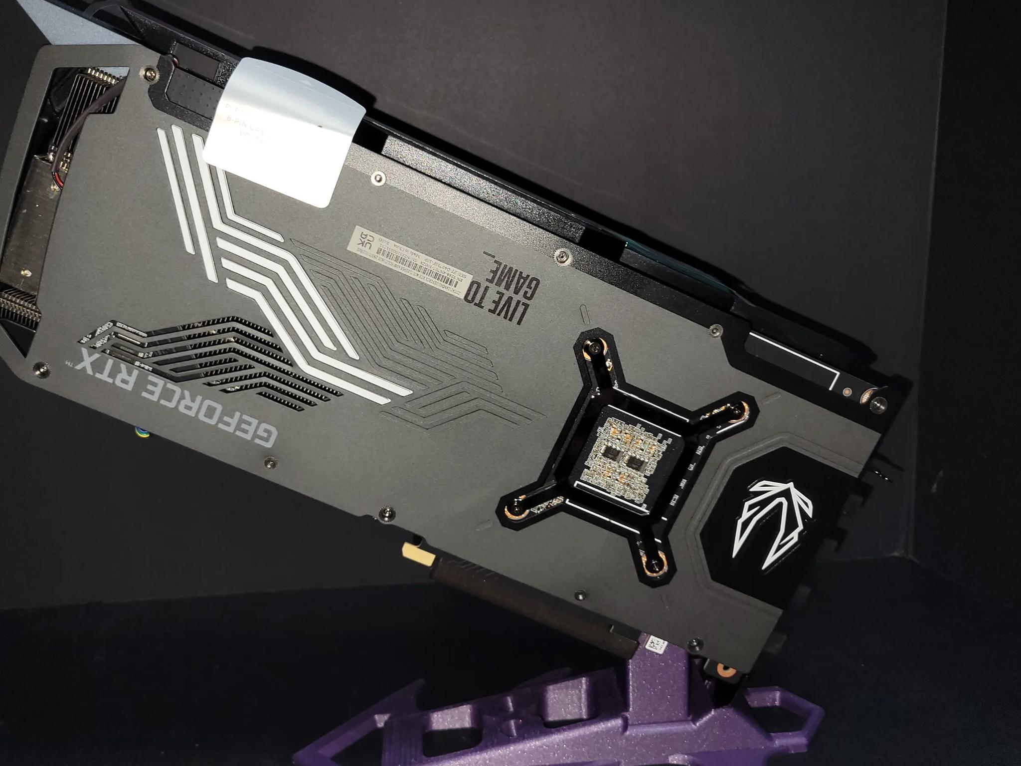 🔥 ZOTAC GAMING GeForce RTX 4070 Ti SUPER AMP HOLOBLACK 🔥 🚀