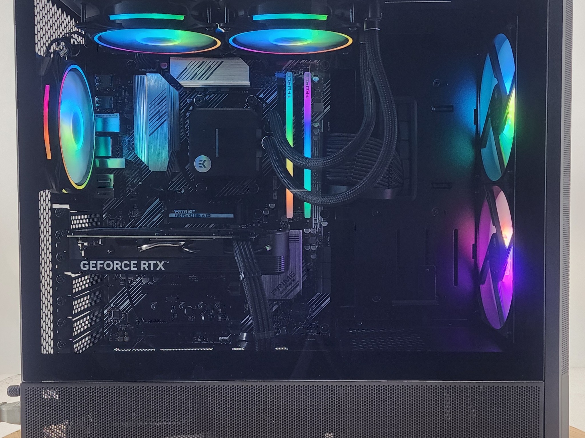 Gaming PC Ryzen 7 5700X 32GB RAM 1TB SSD RTX 4060 8GB Windows 11 Computer
