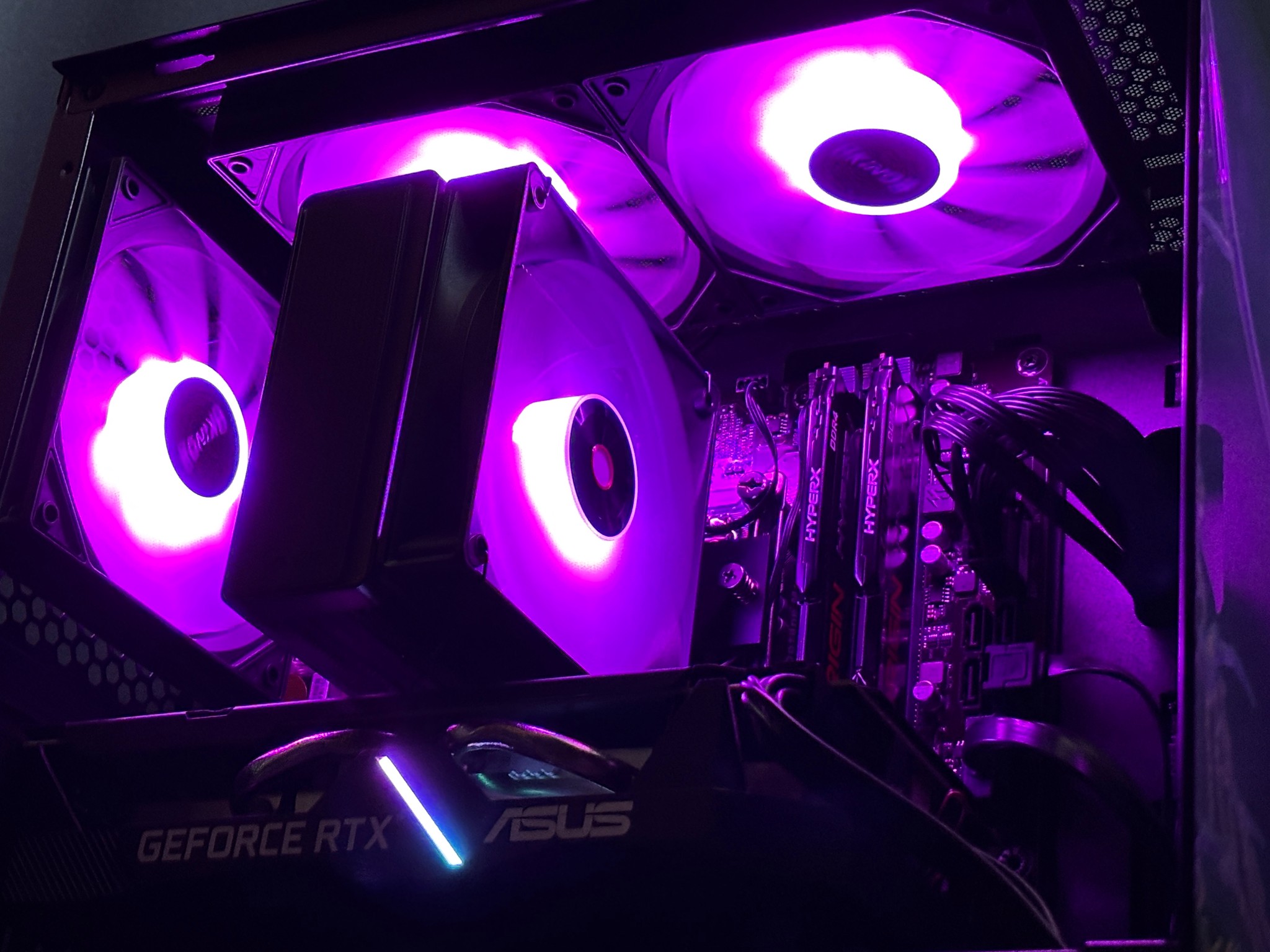 INSANE RTX 2060 PC⚡️| I5 9600 | 16GB DDR4 | 256GB SSD + 1TB HDD