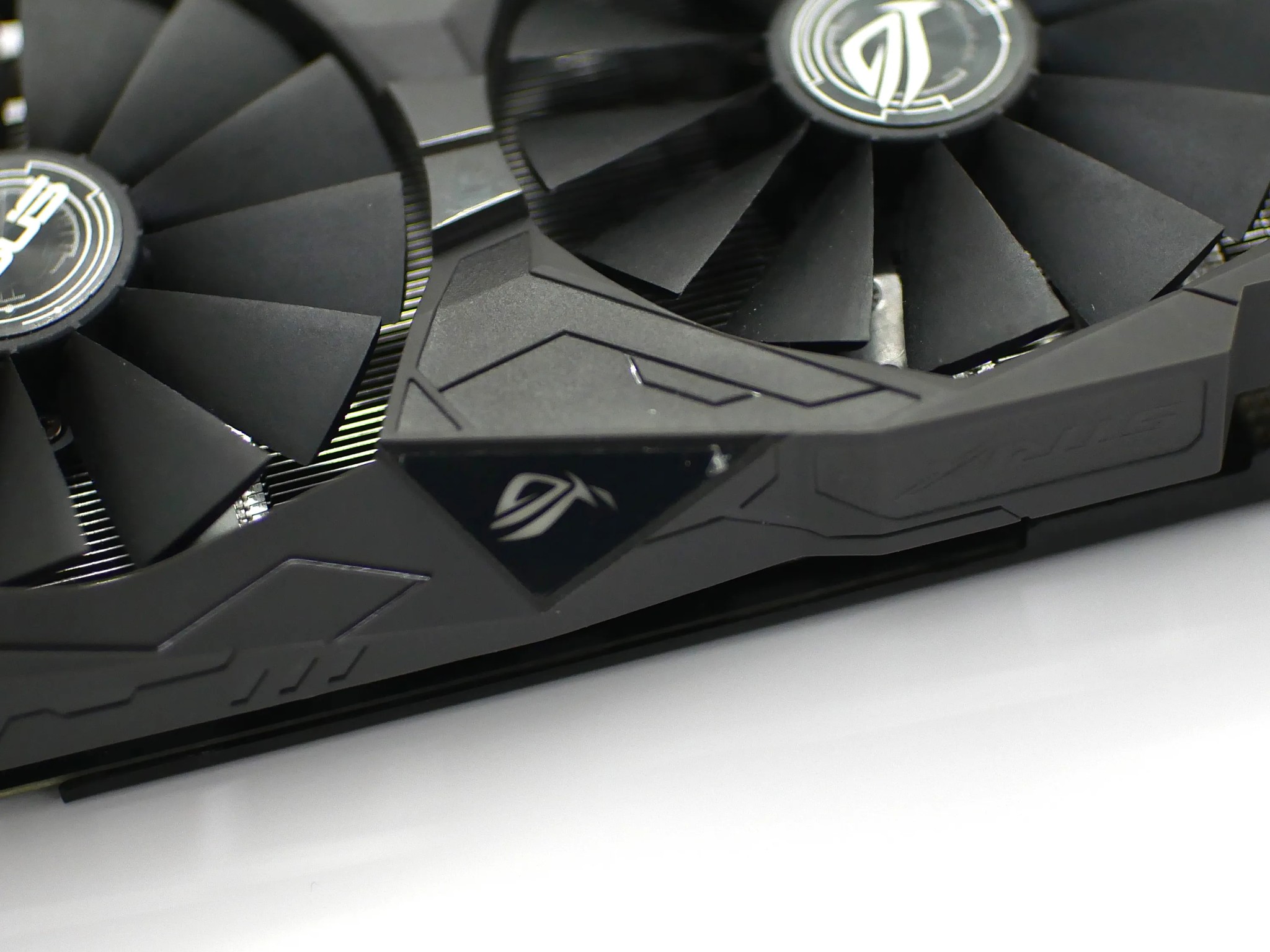 RX 570 4GB ASUS | runs hot