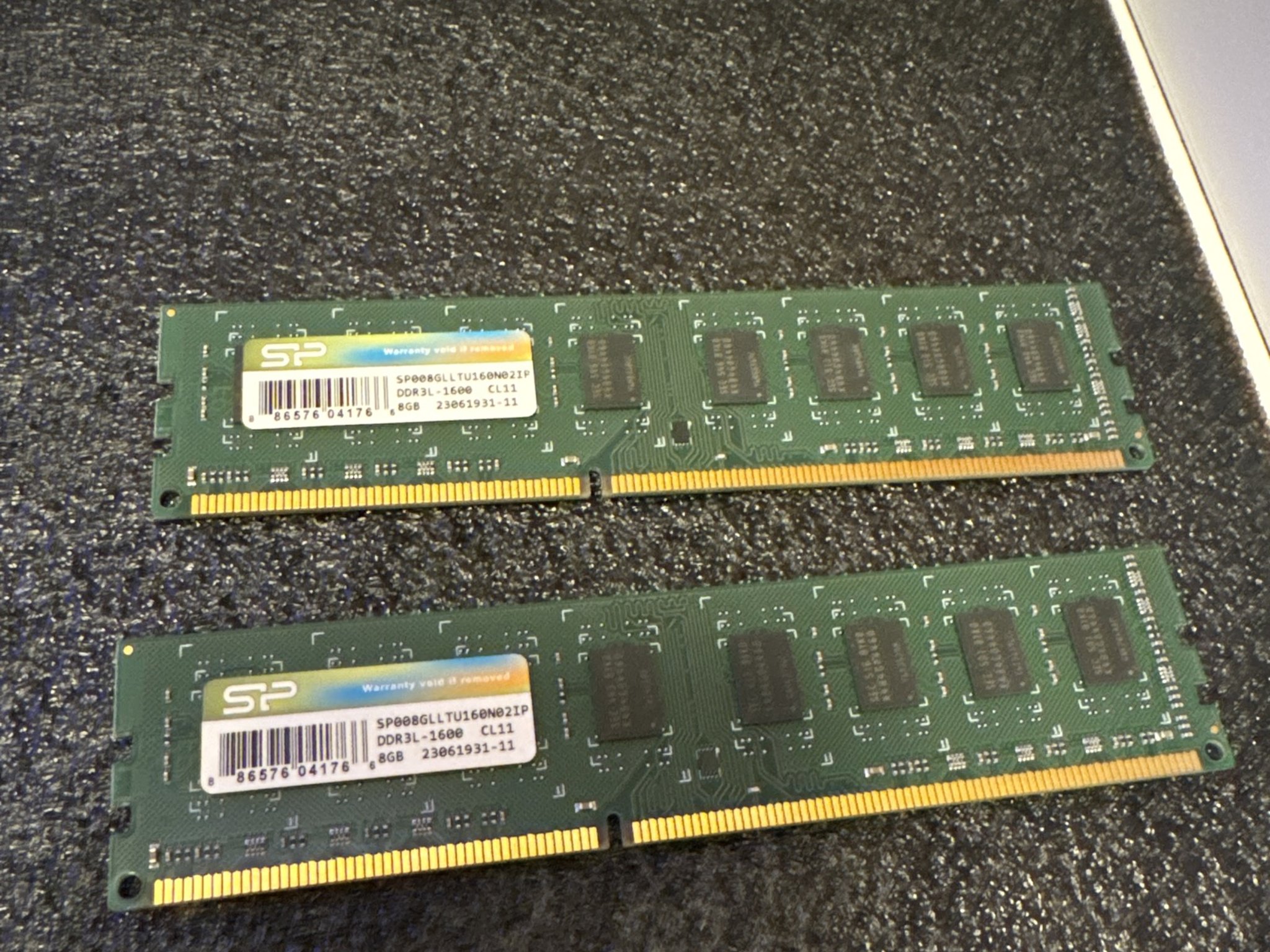 16GB (2x8GB) 1600Mhz DDR3